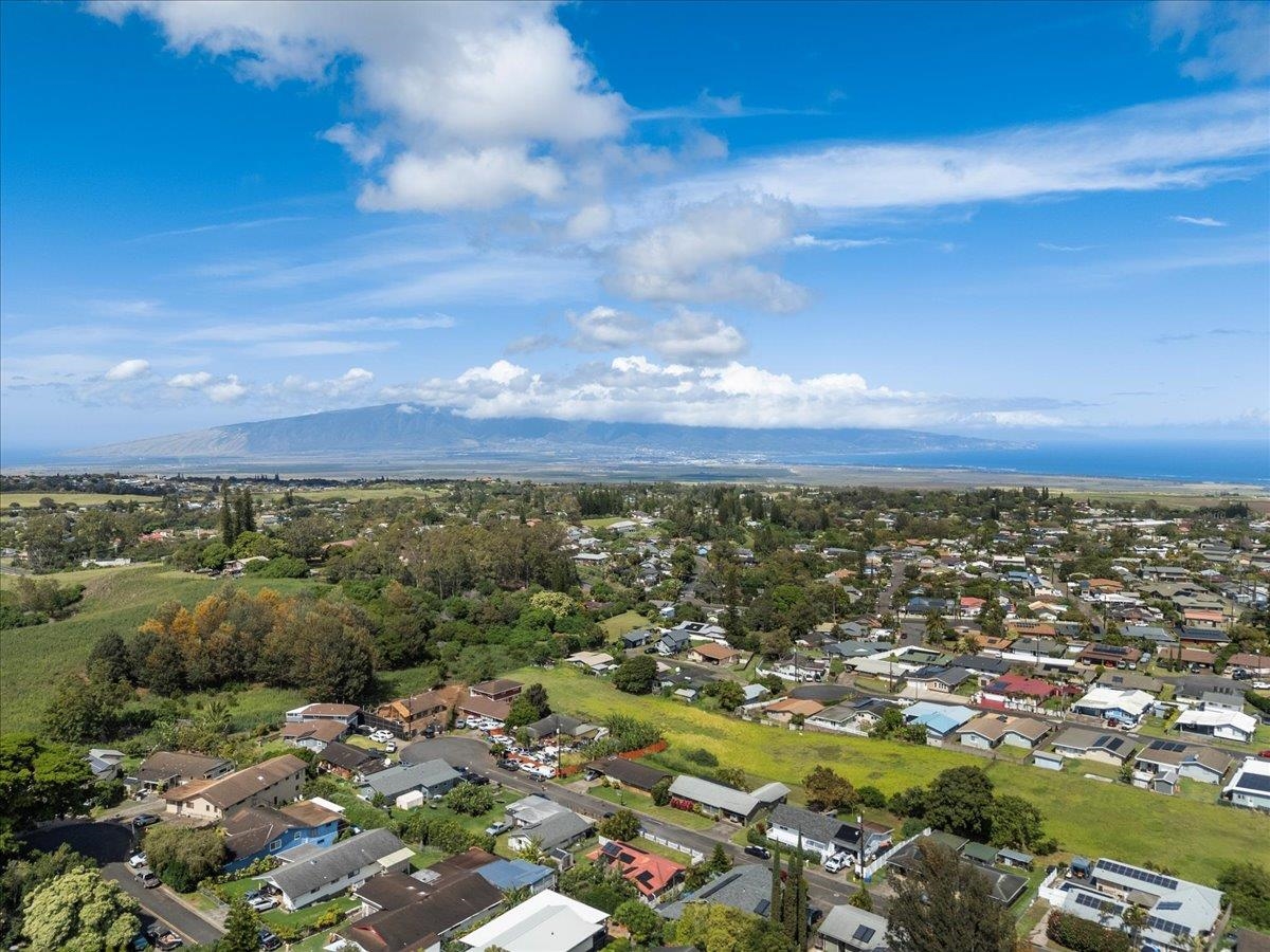 720 Kekona Pl Property Photo 25