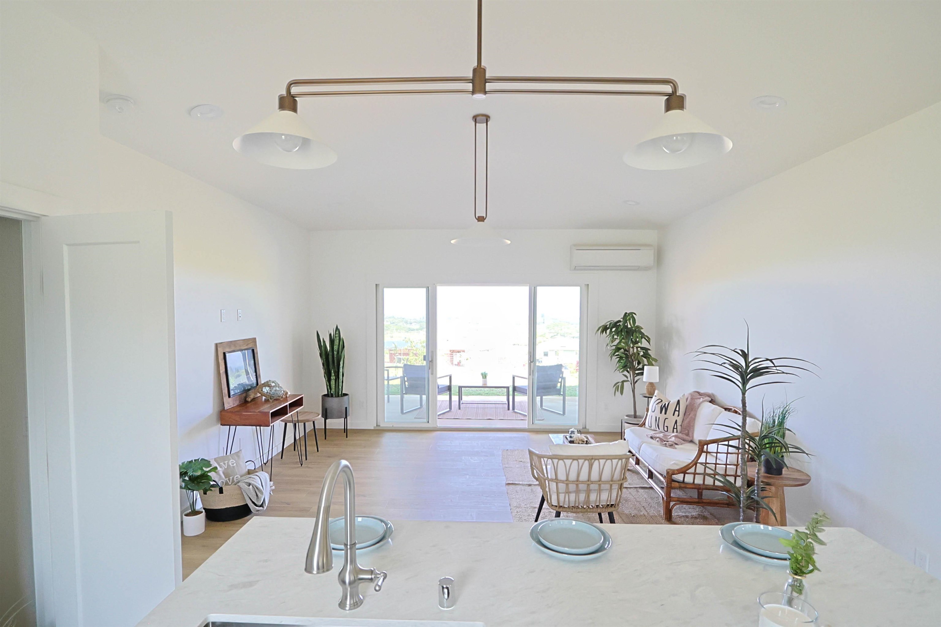 287 Hekuawa St Property Photo 4
