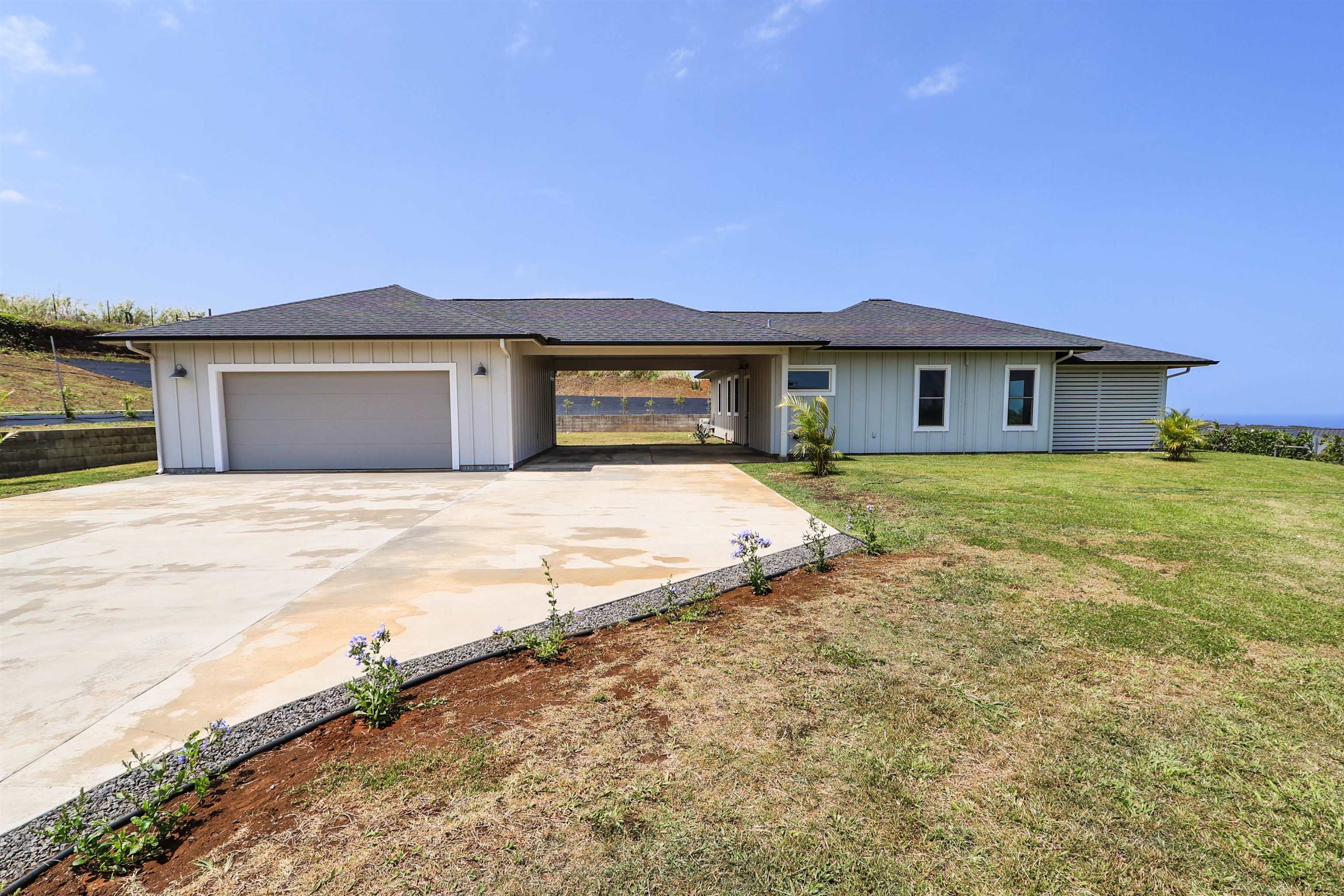 287 Hekuawa St Property Photo 36