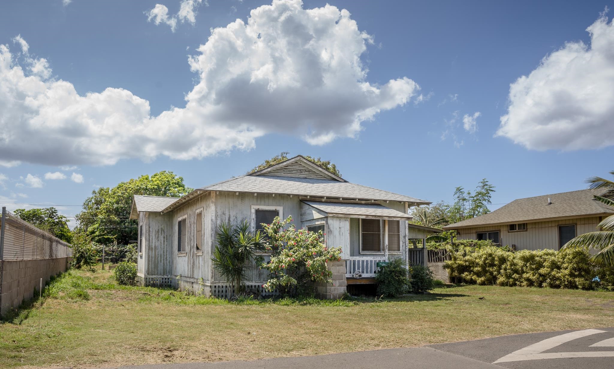 130 Kuhuoi St Property Photo