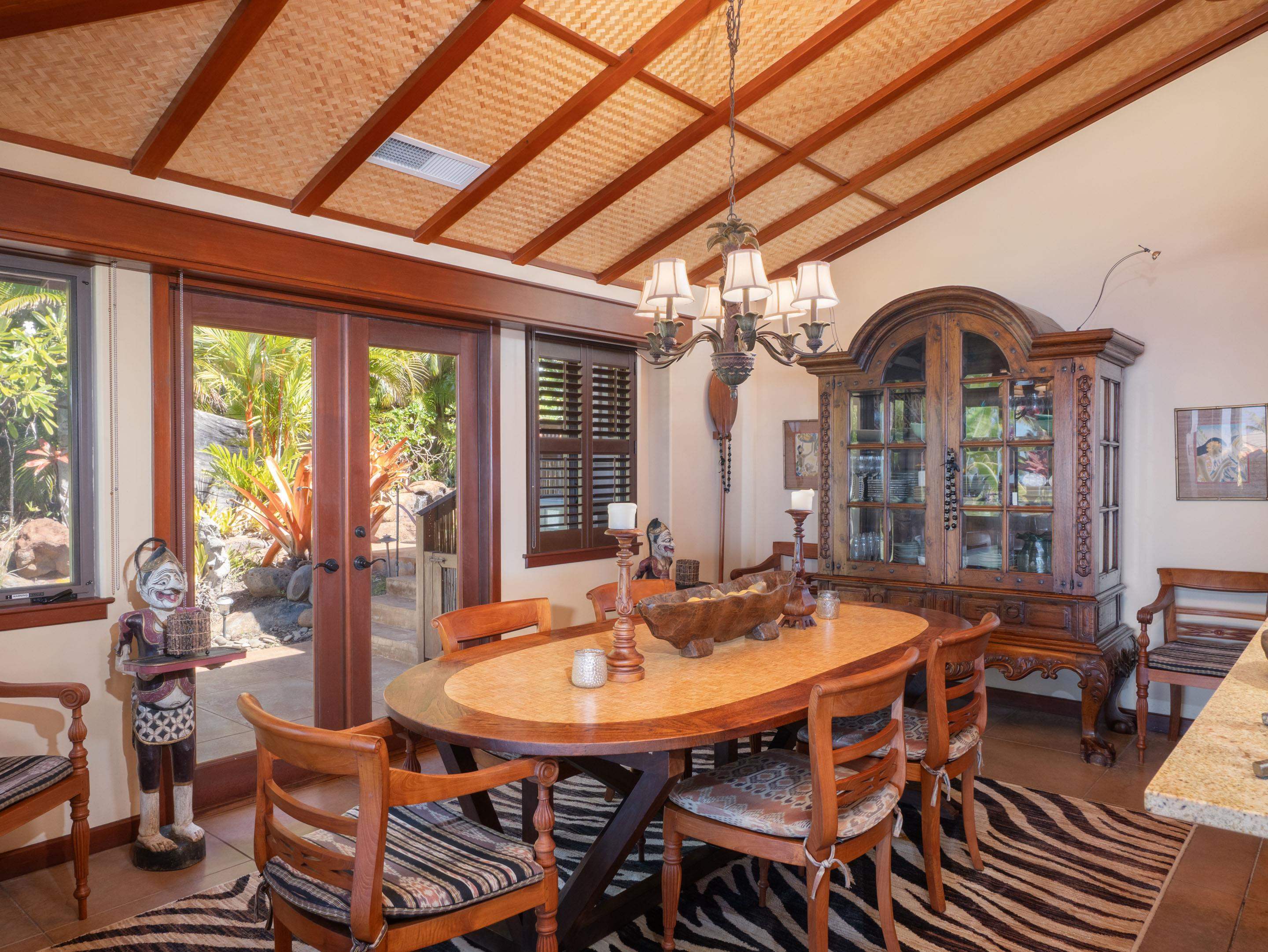 26 E Mahi Pua Pl Property Photo 11