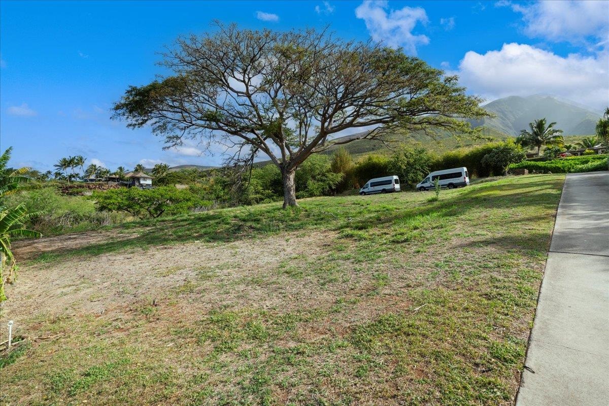 859 Kai Hele Ku St Property Photo 3