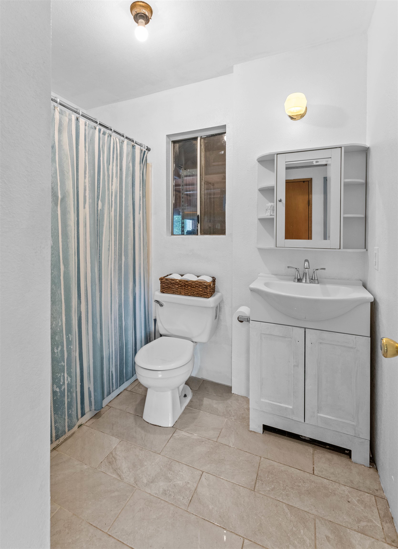 446 Kaiaulu Loop Property Photo 6
