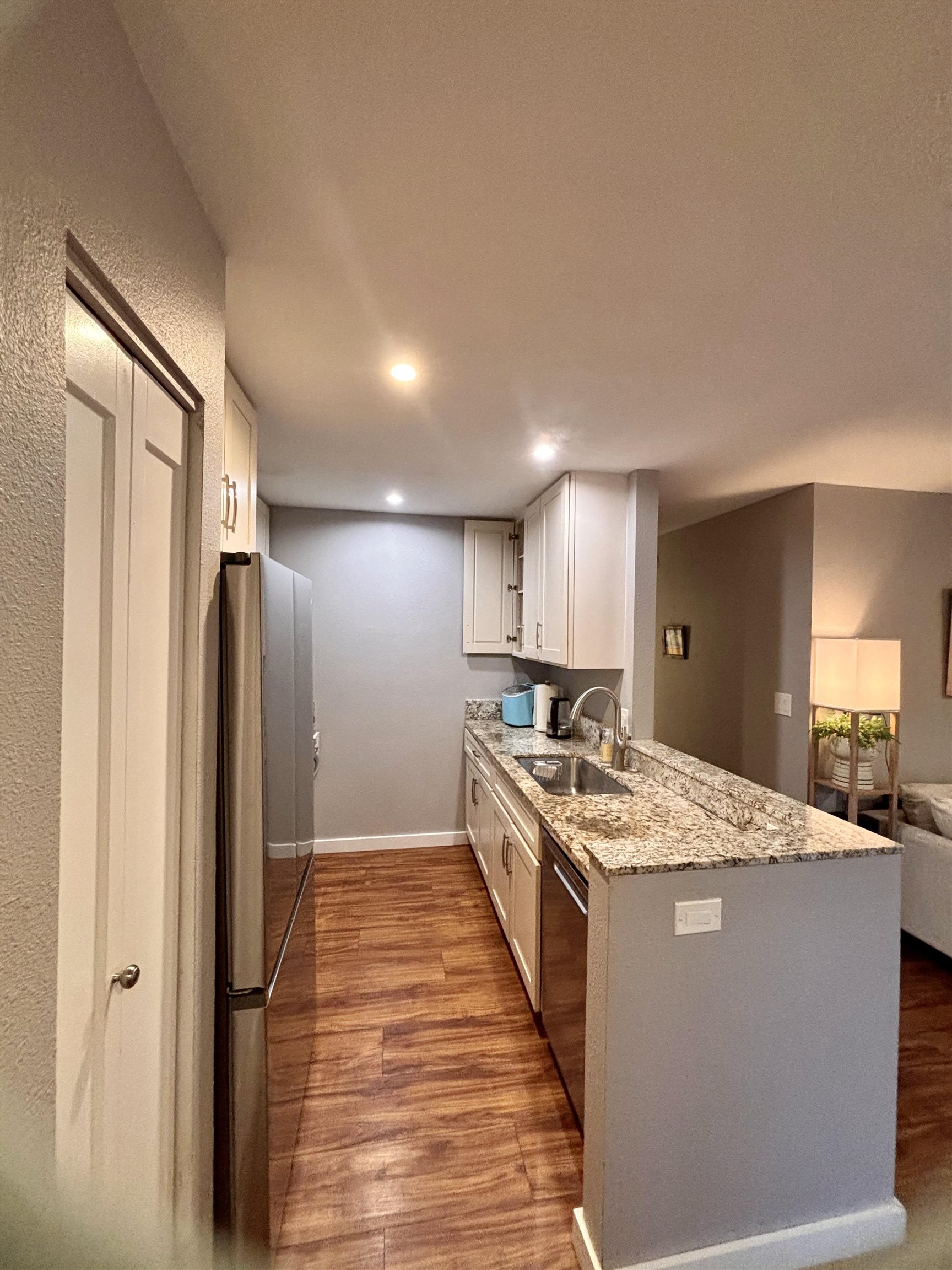 160 Keonekai Rd Property Photo 11