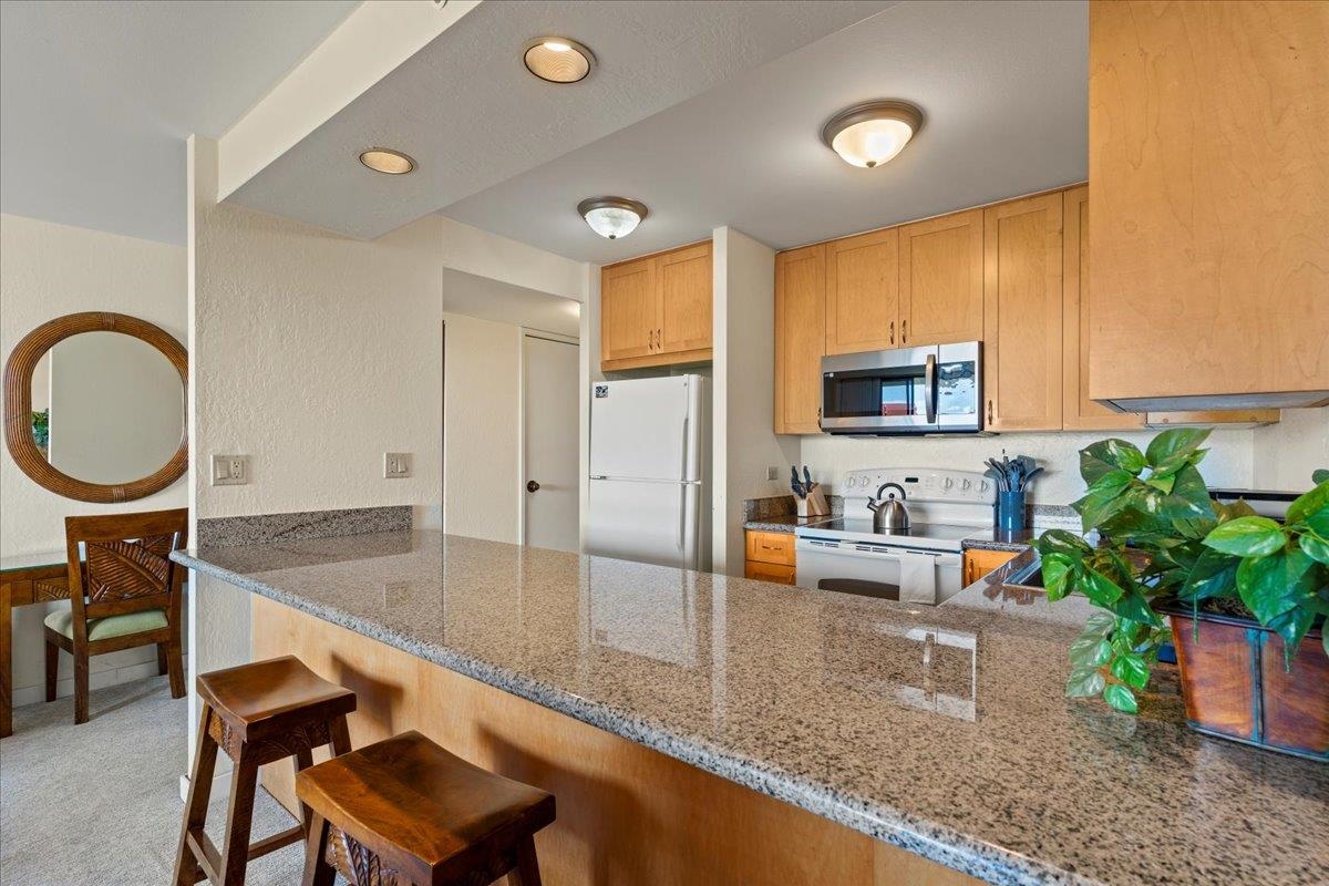 3445 Lower Honoapiilani Rd Property Photo 12