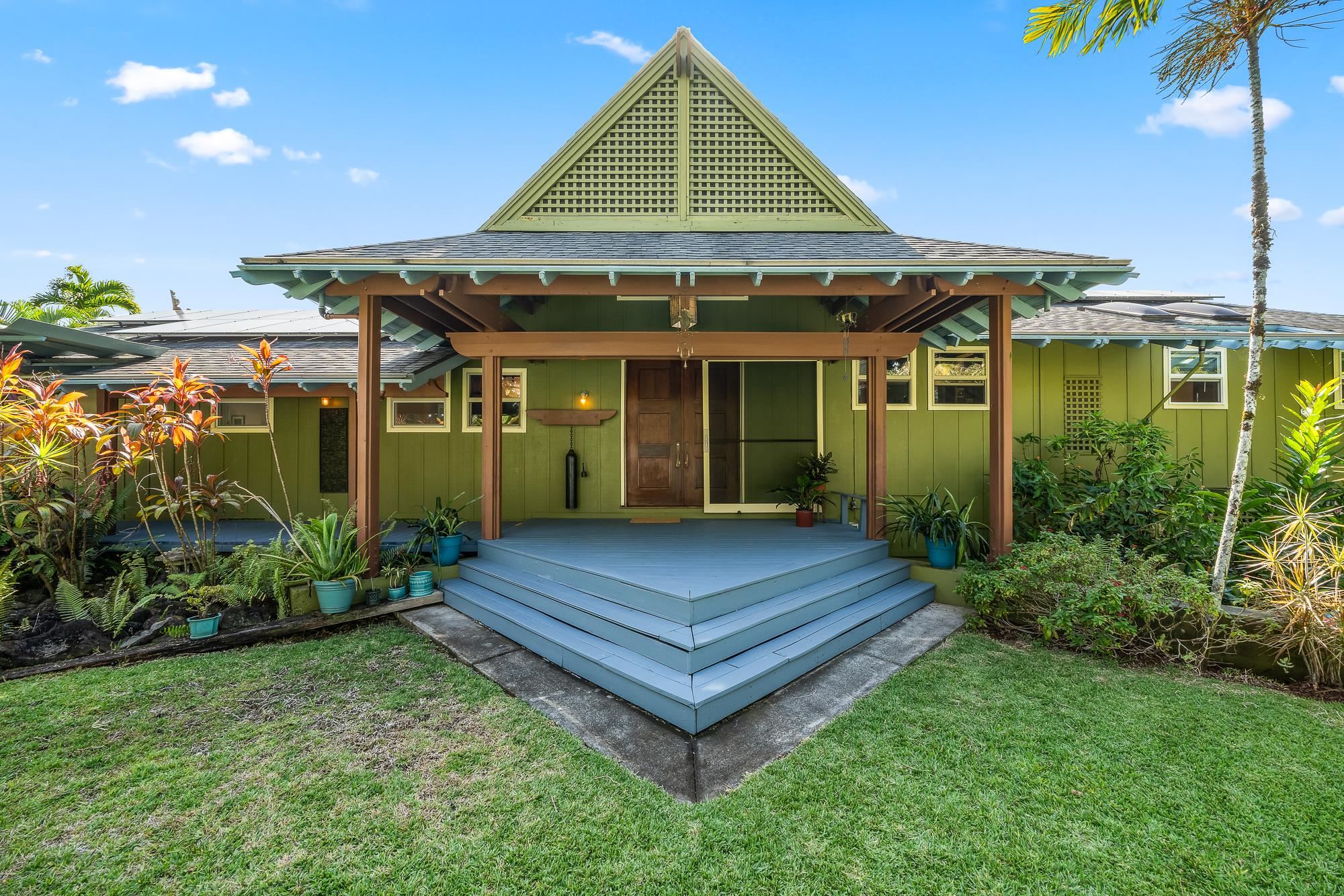 690 E Kuiaha Rd Property Photo 11
