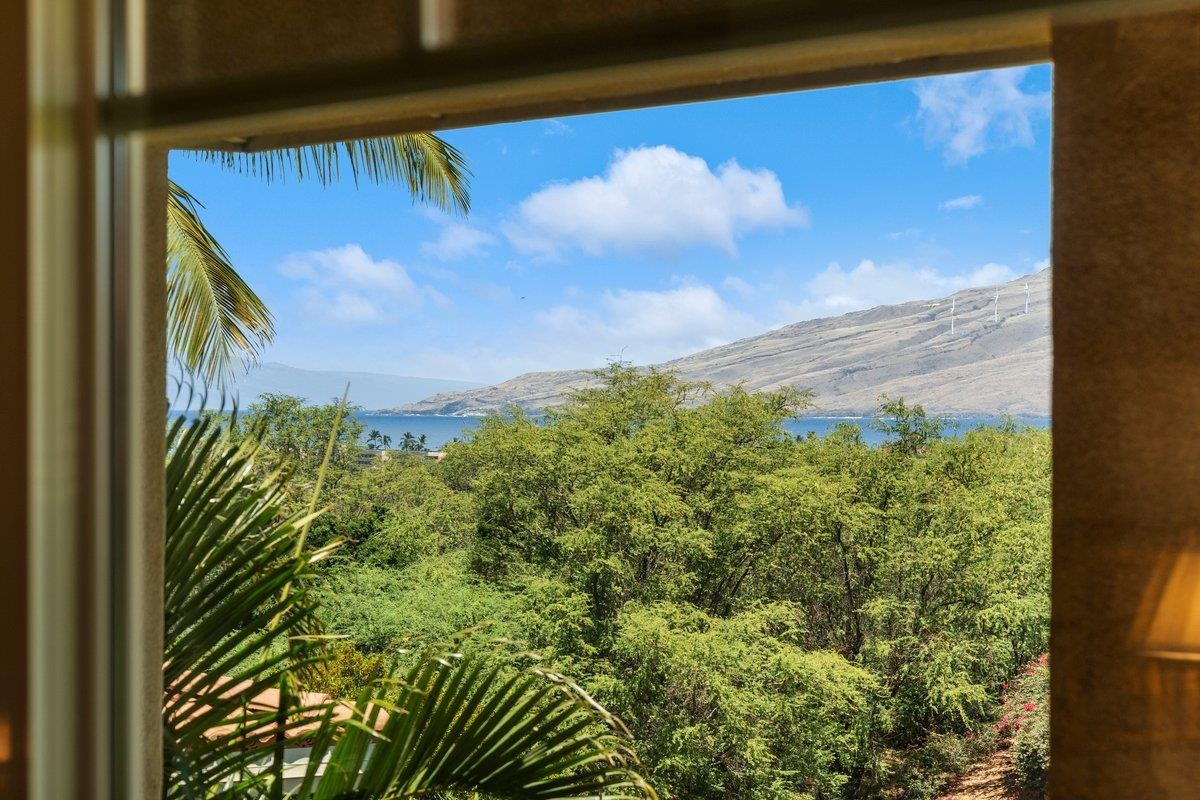 2553 Hihimanu St Property Photo 40