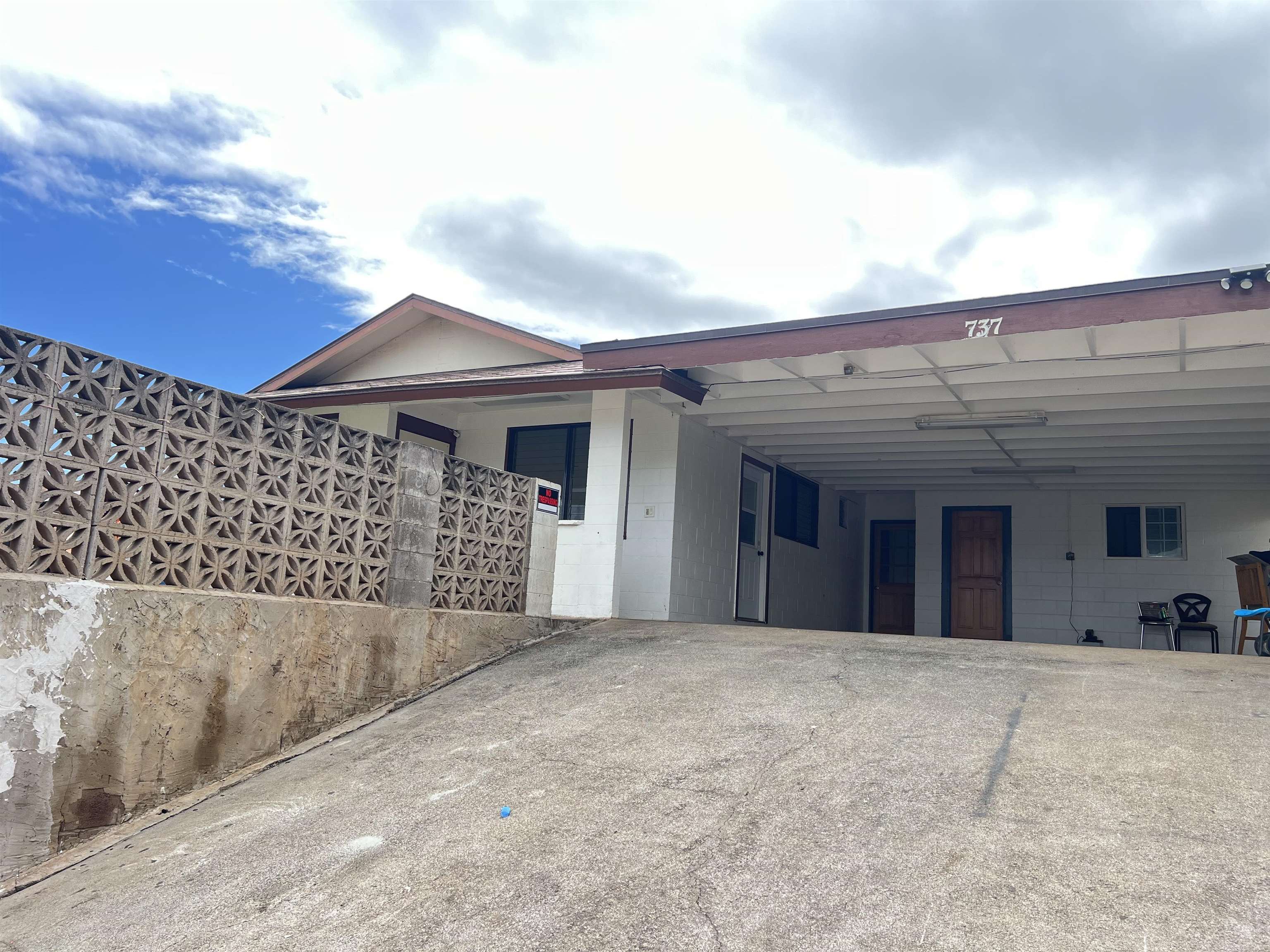 737 Kolani Pl Property Photo 1