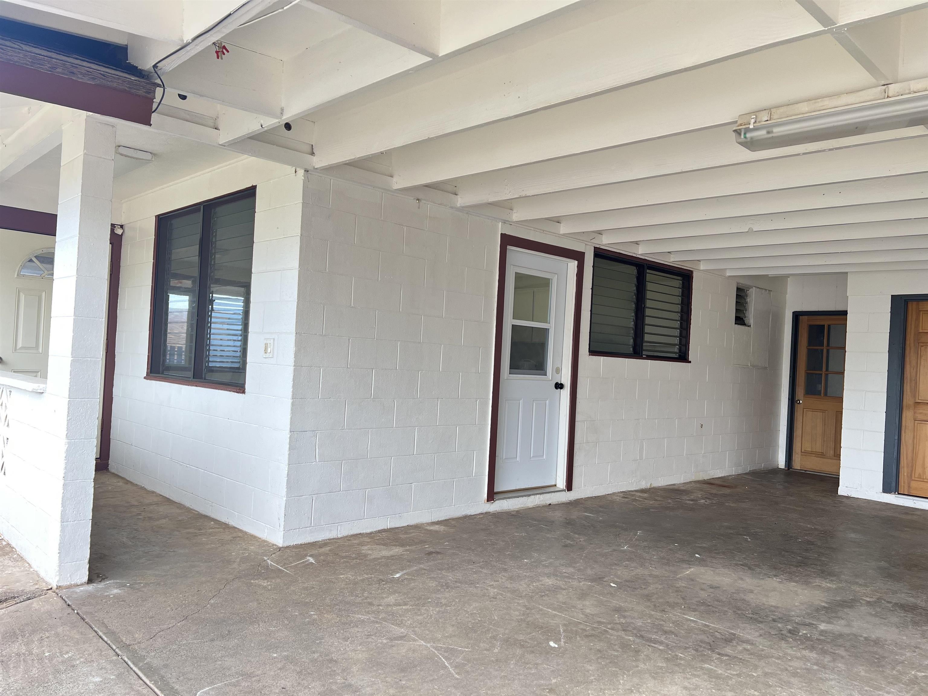 737 Kolani Pl Property Photo 2