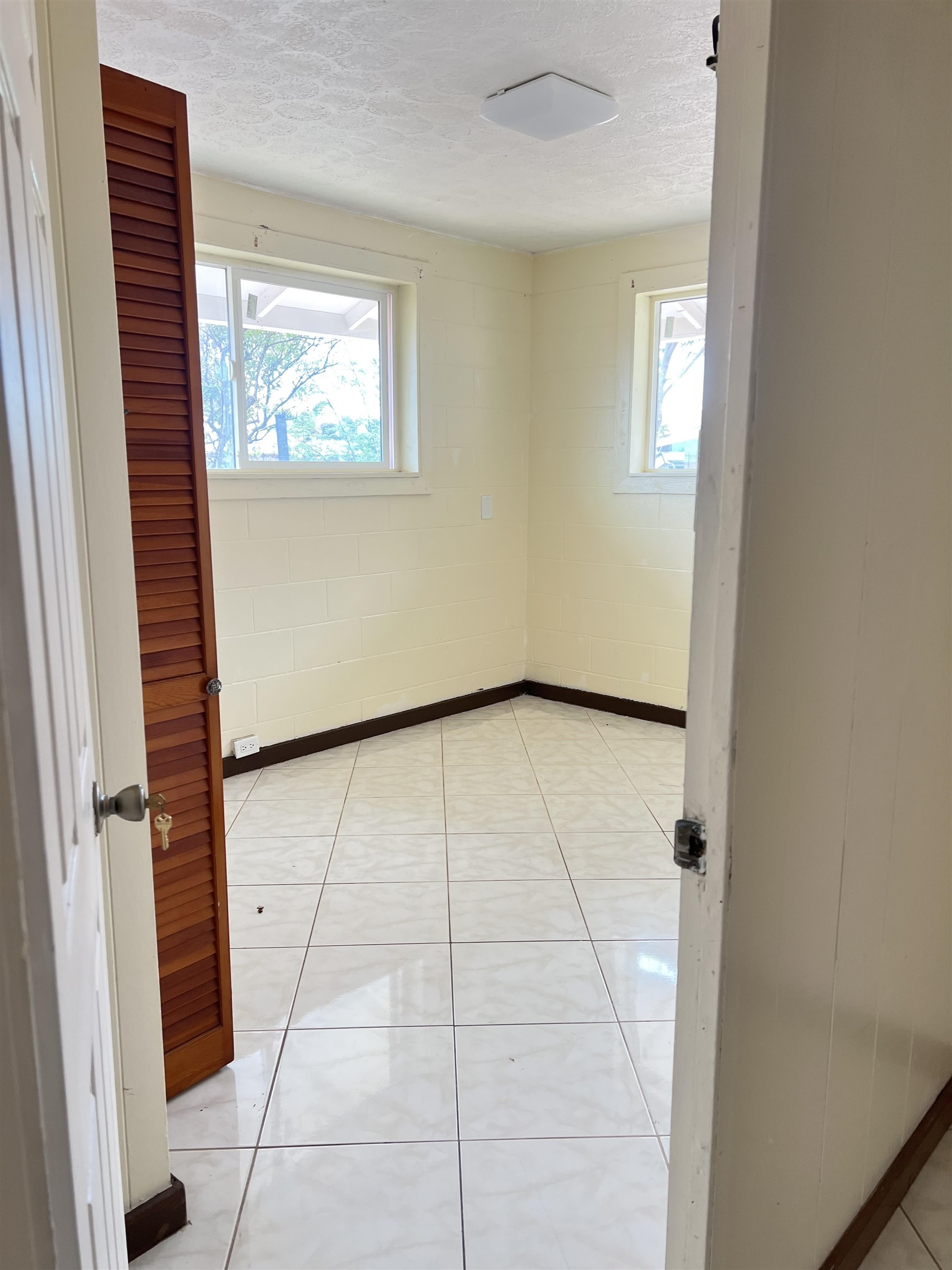737 Kolani Pl Property Photo 7