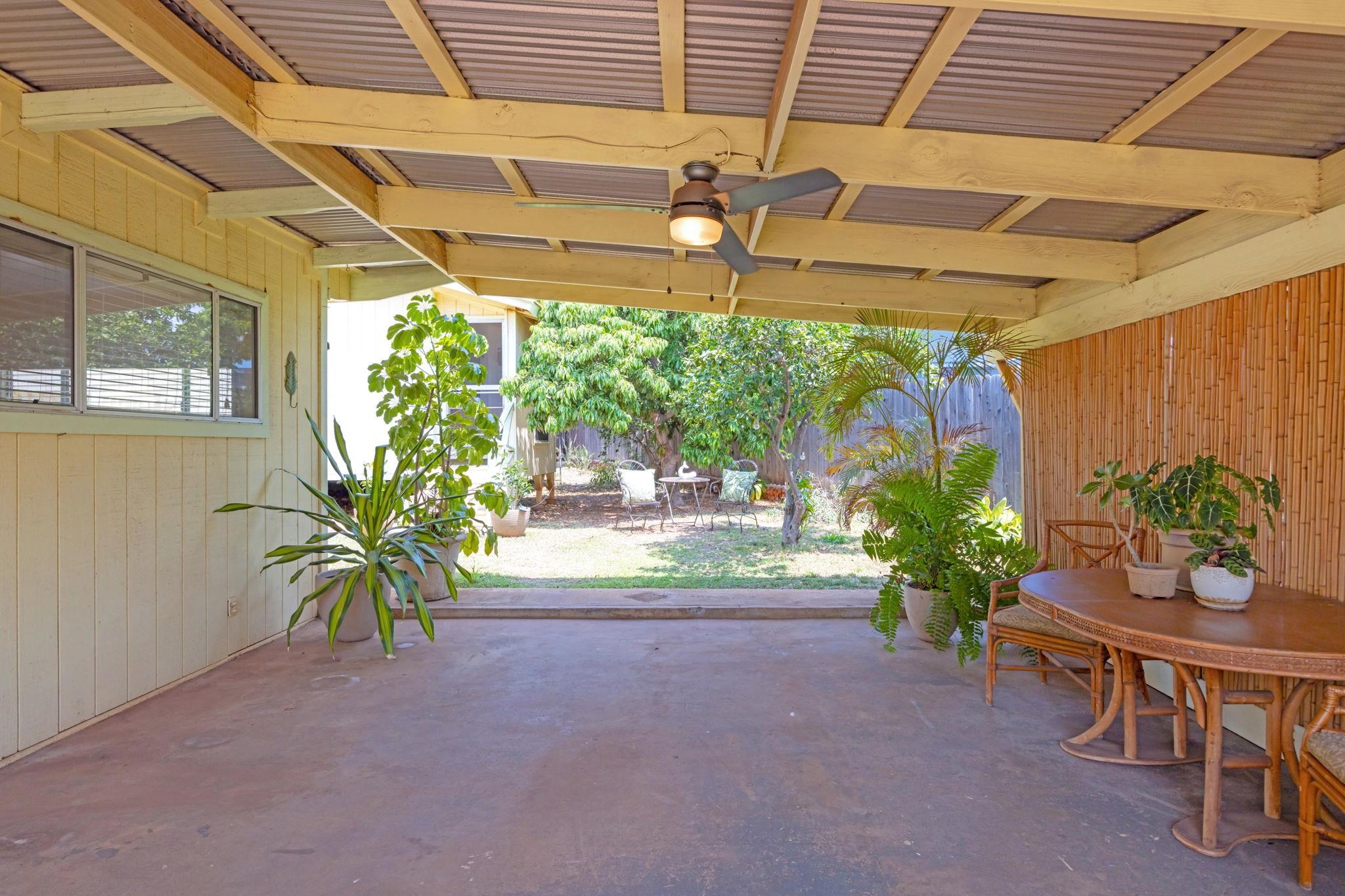 317 Kenolio Rd Property Photo 20
