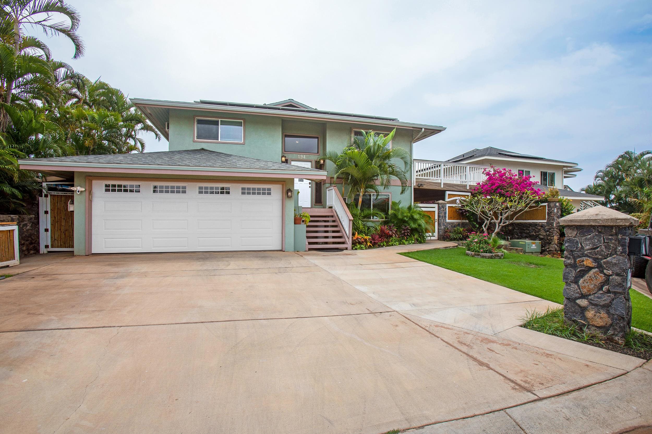 194 Kamakoi Loop Property Photo 3