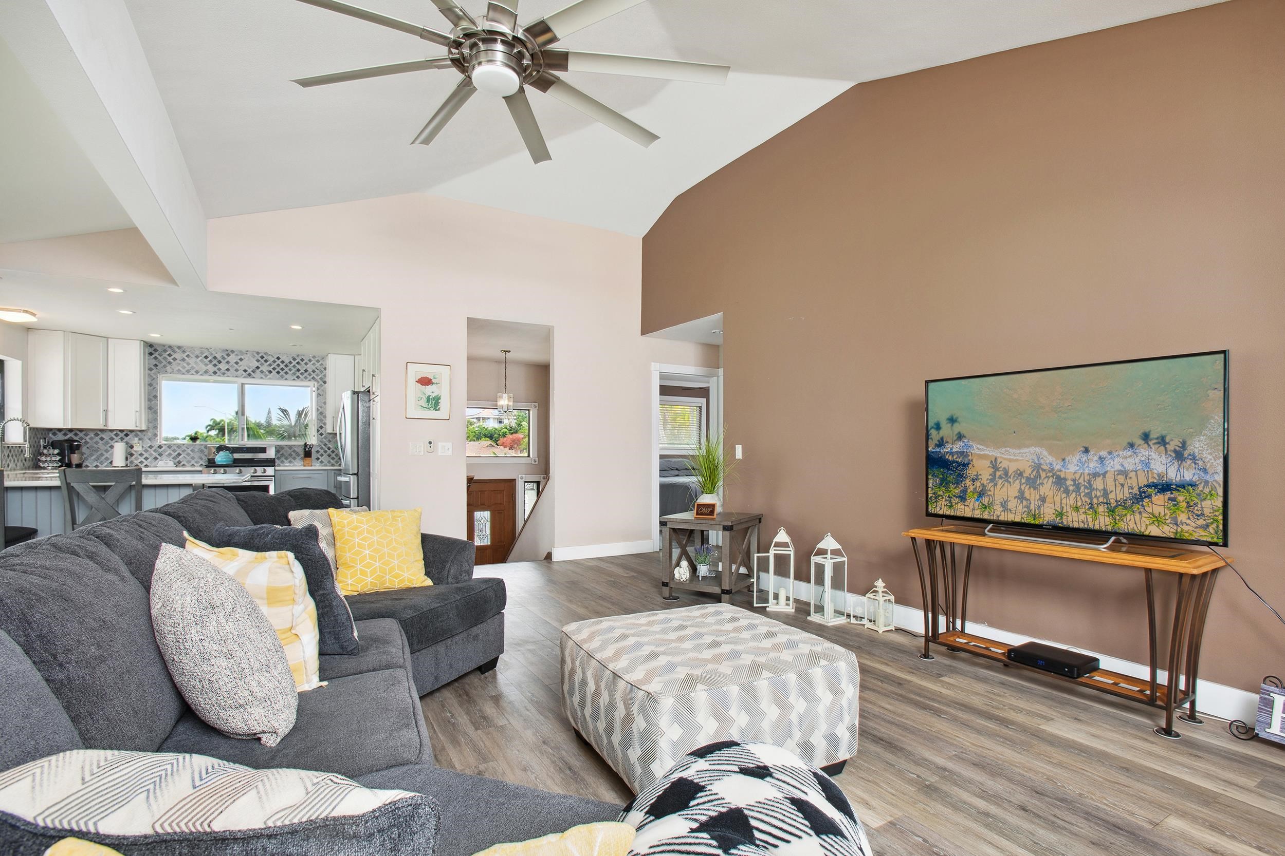 194 Kamakoi Loop Property Photo 15
