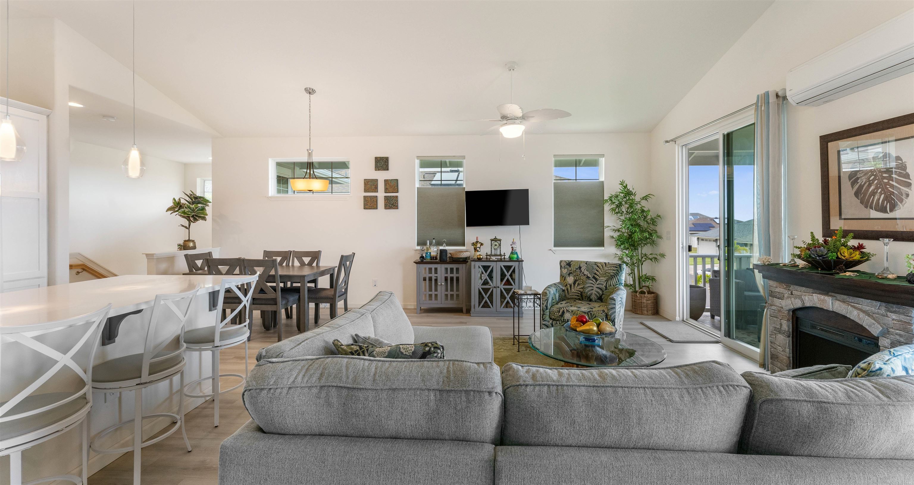 270 Pua Kalaunu Loop Property Photo 3