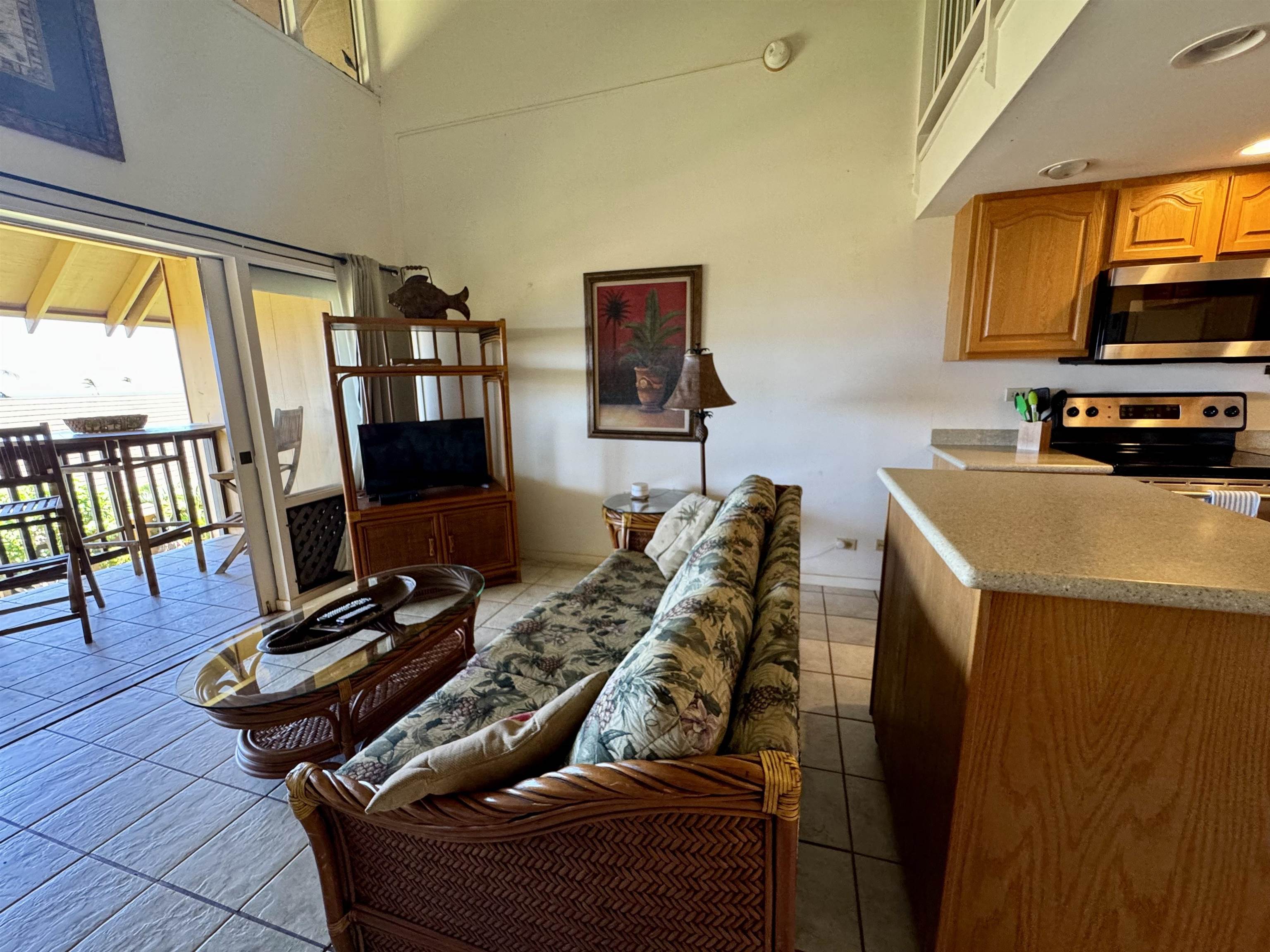 255 Kepuhi Pl Property Photo 7