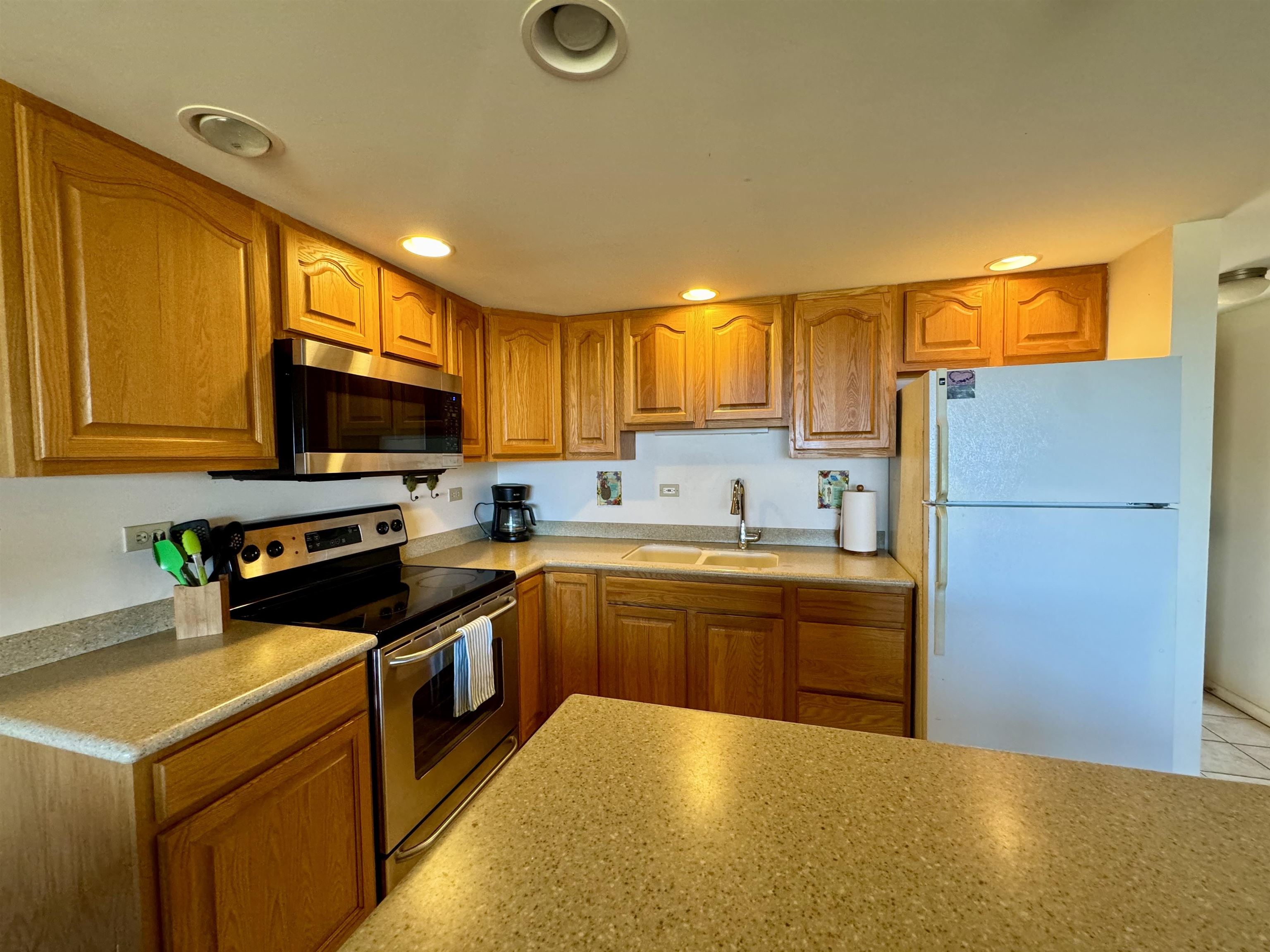 255 Kepuhi Pl Property Photo 9