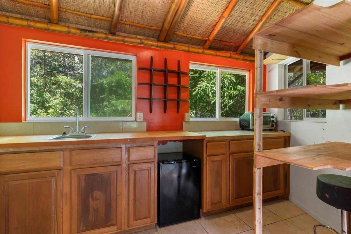 590 E Kuiaha Rd Property Photo 31
