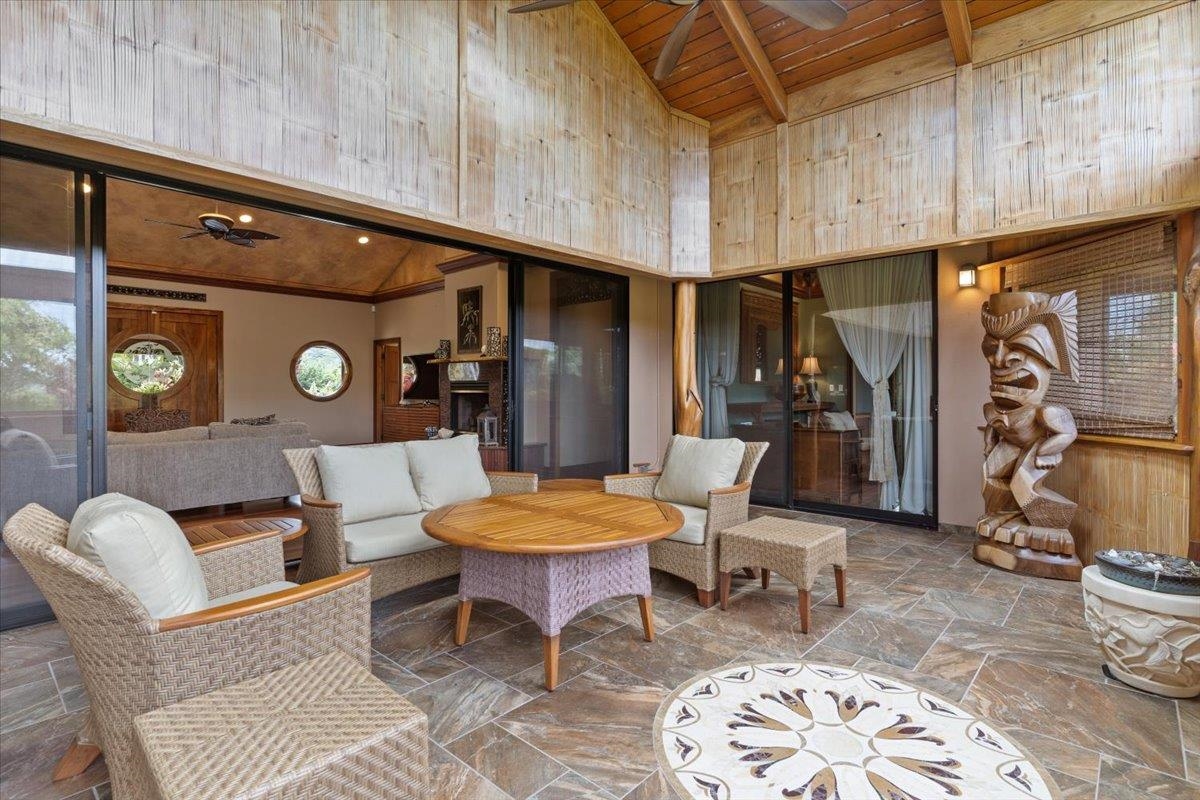 630 E Kuiaha Rd Property Photo 5