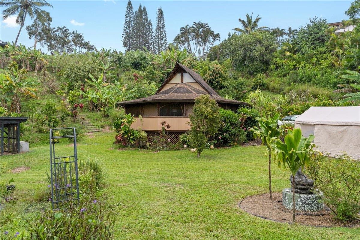 630 E Kuiaha Rd Property Photo 42