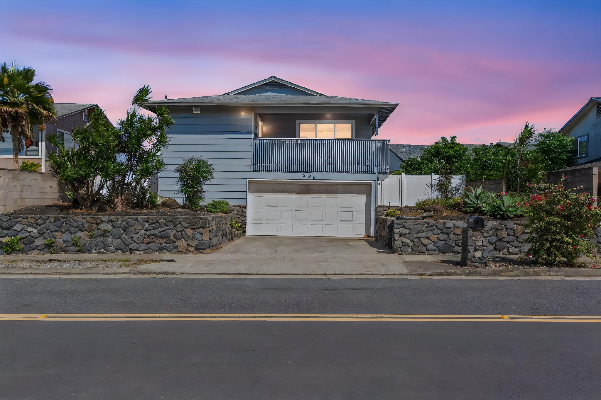 885 Haunani Pl Property Photo 2