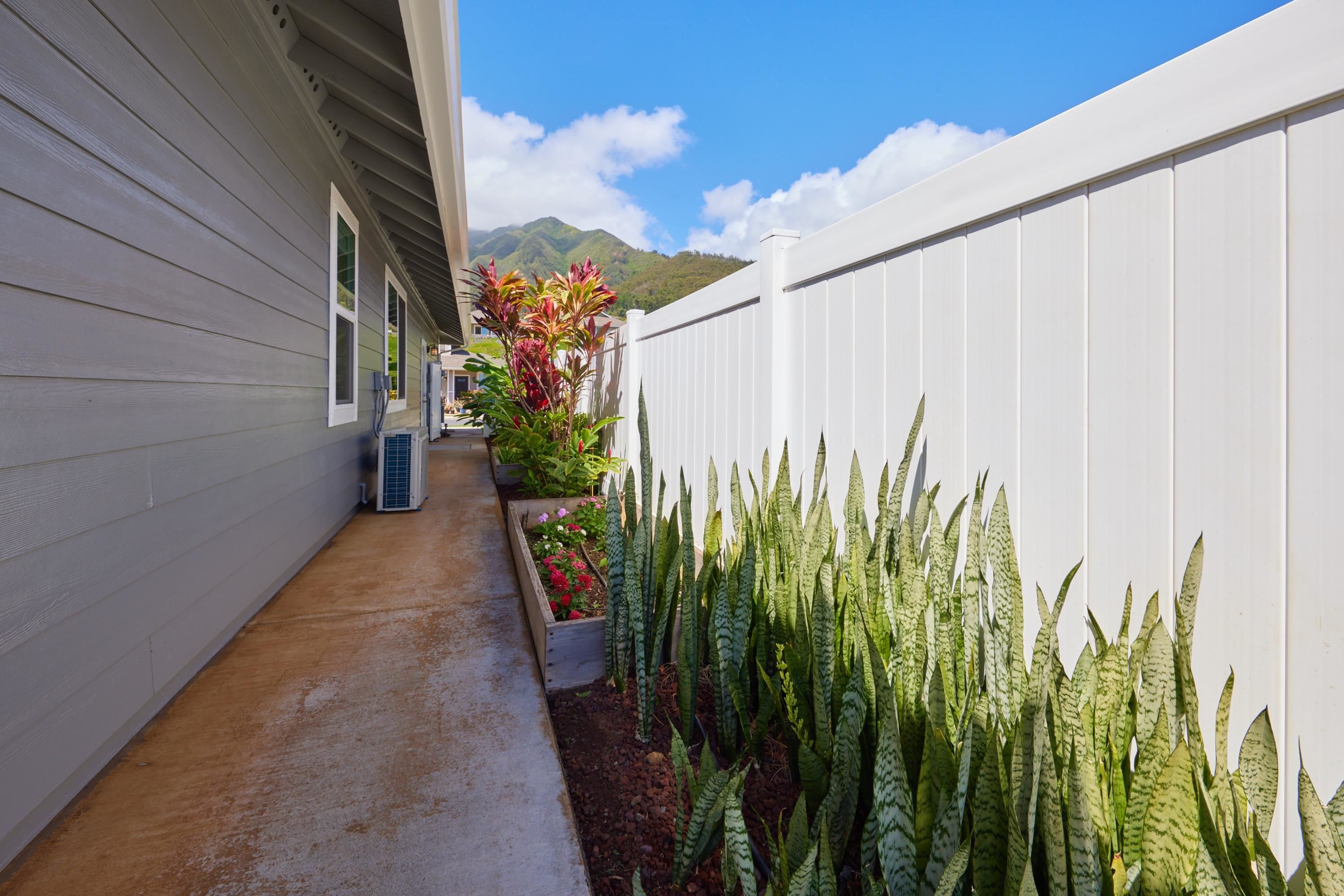 51 Ka Ikena Loop Property Photo 47