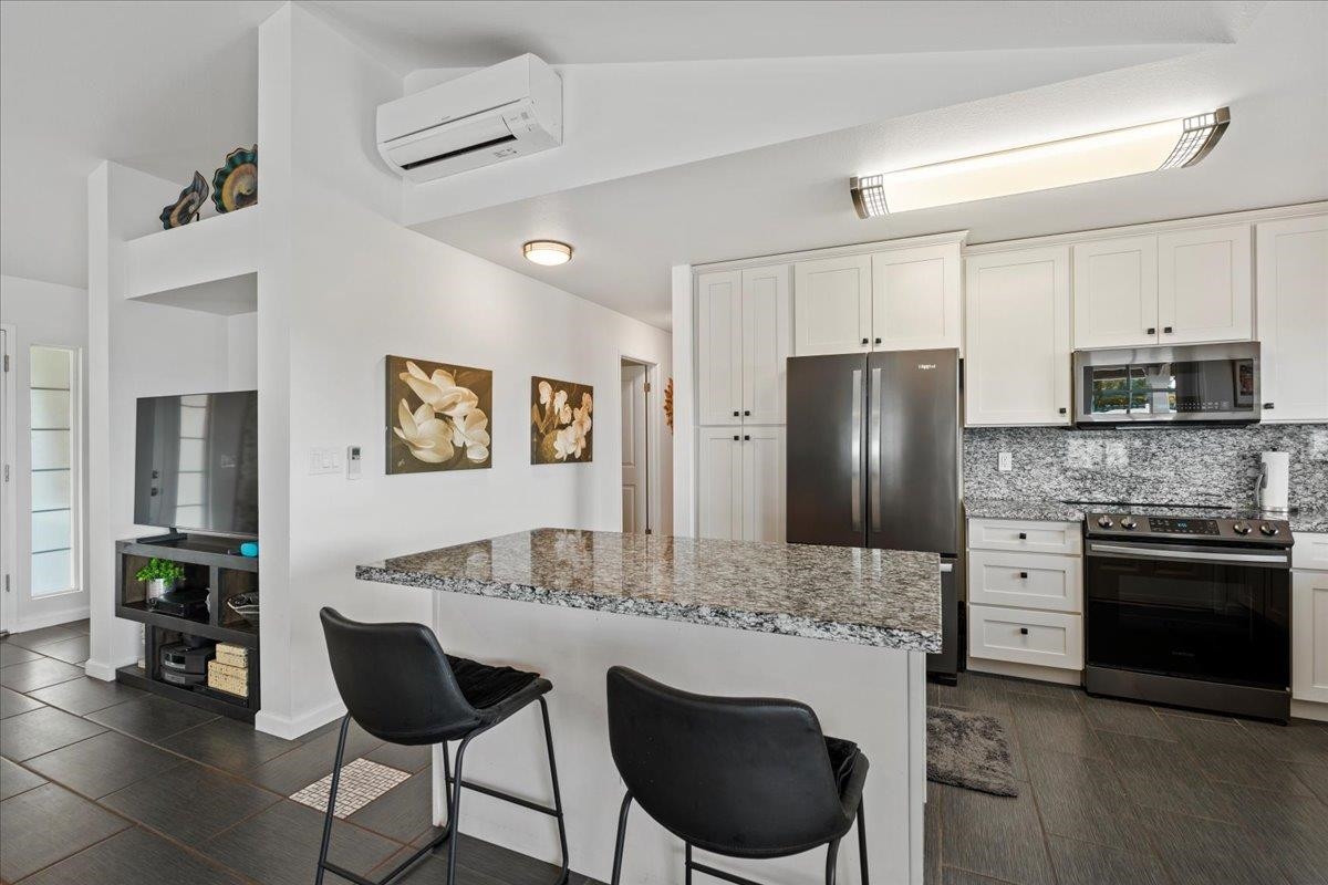 20 Hoe Pl Property Photo 17