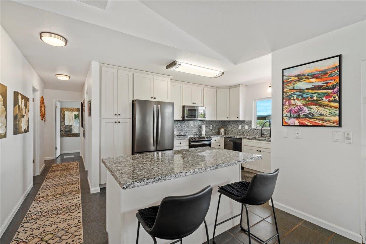 20 Hoe Pl Property Photo 18