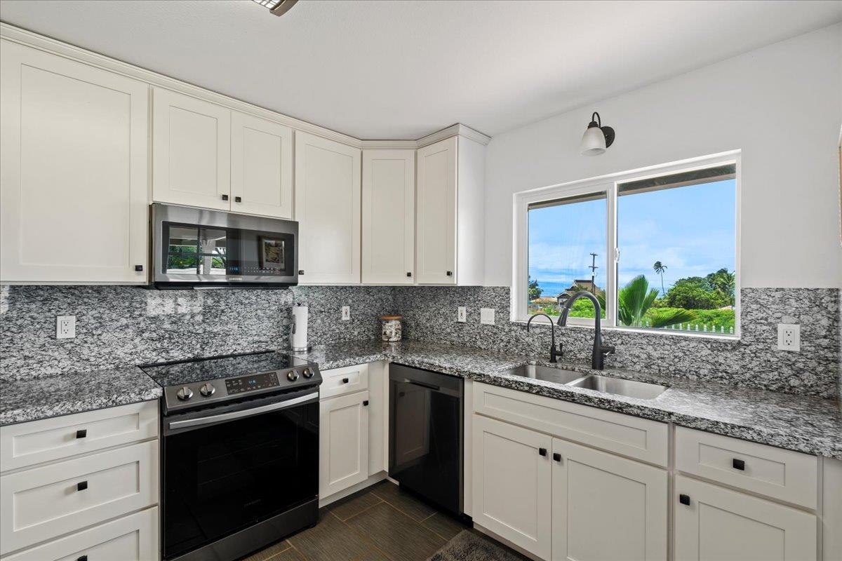 20 Hoe Pl Property Photo 22