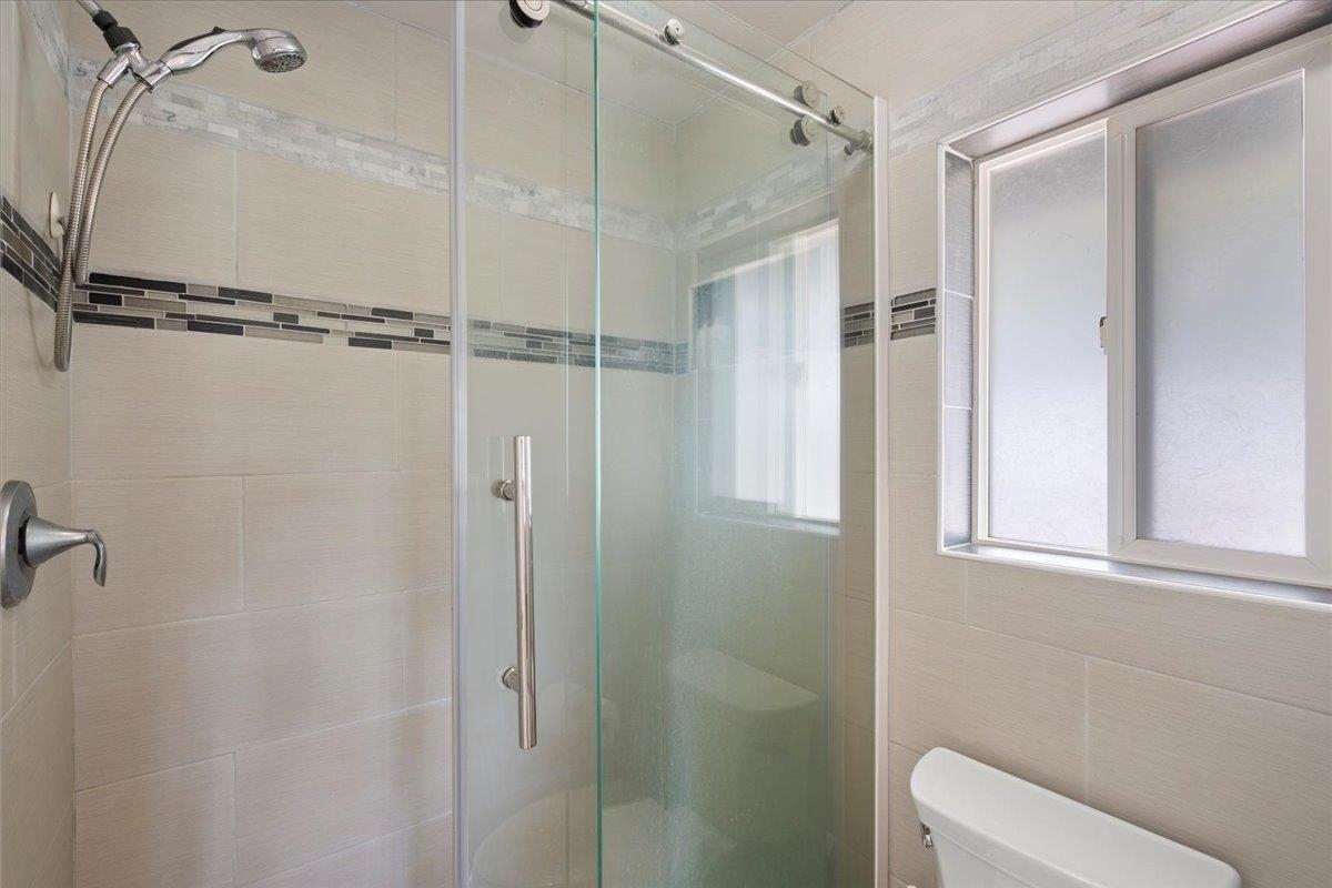 20 Hoe Pl Property Photo 45