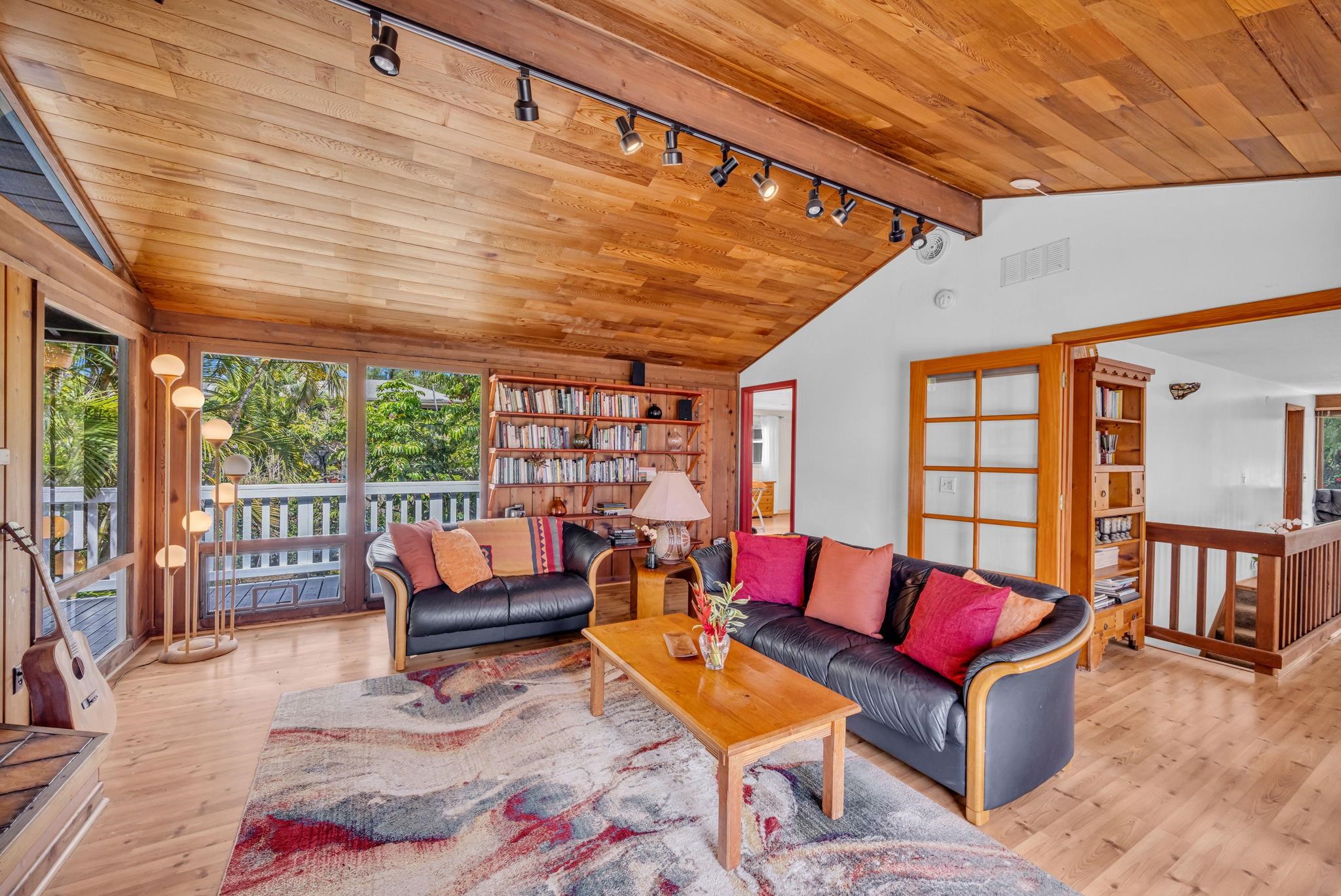 10 Lopaka Pl Property Photo 4