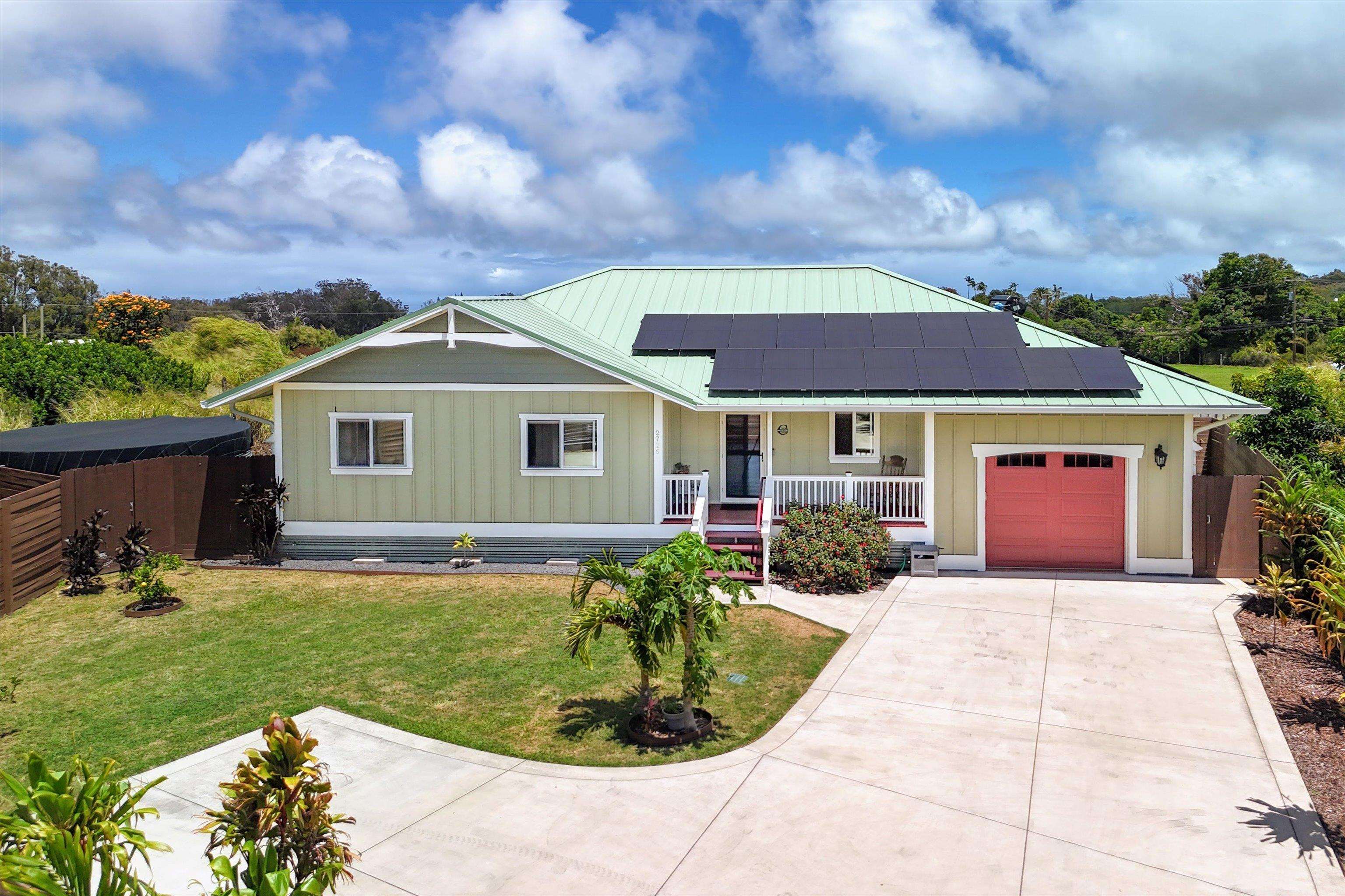 2726 Kaupakalua Rd Property Photo 1
