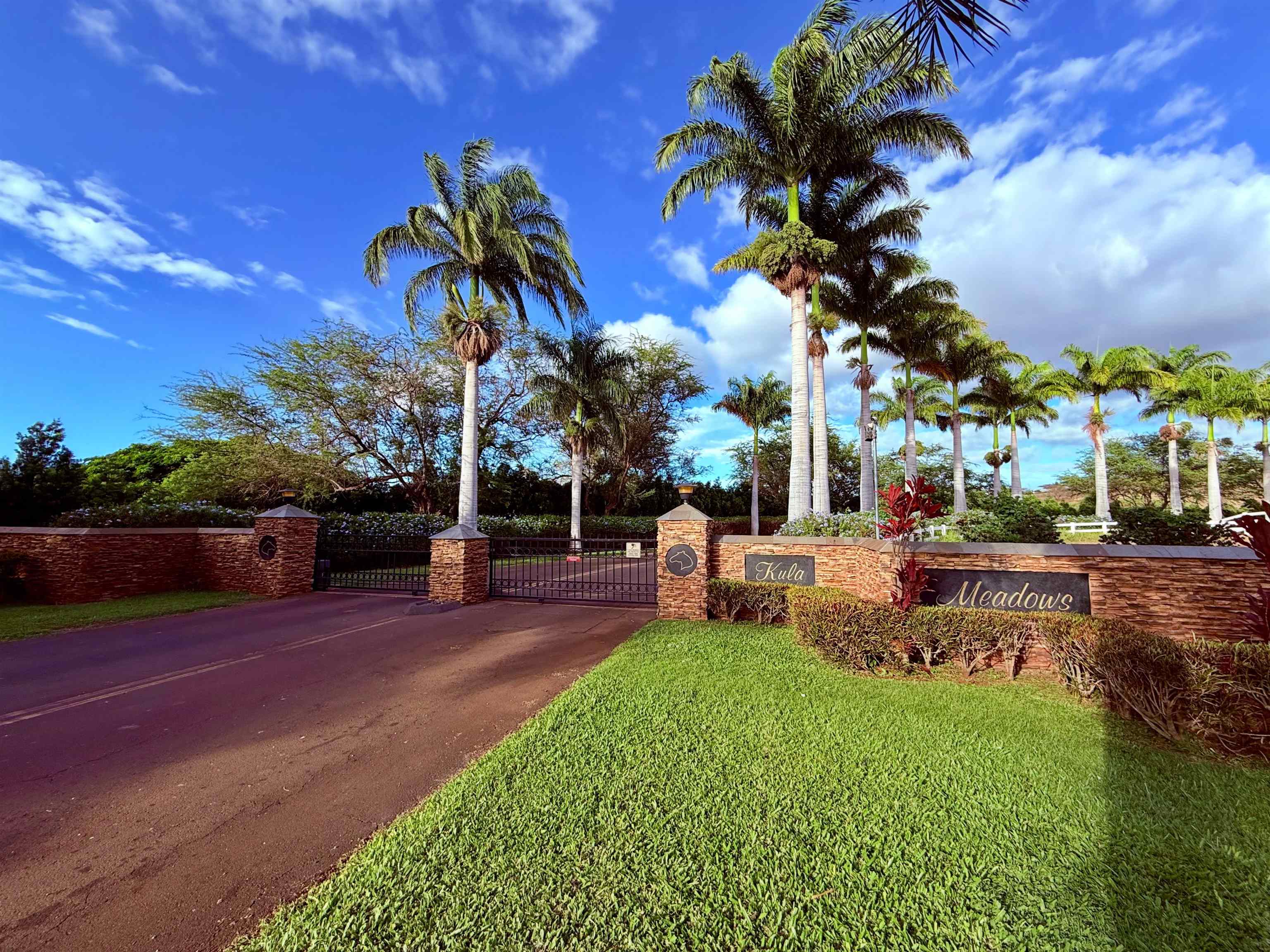 15 Apali Way Property Photo 1