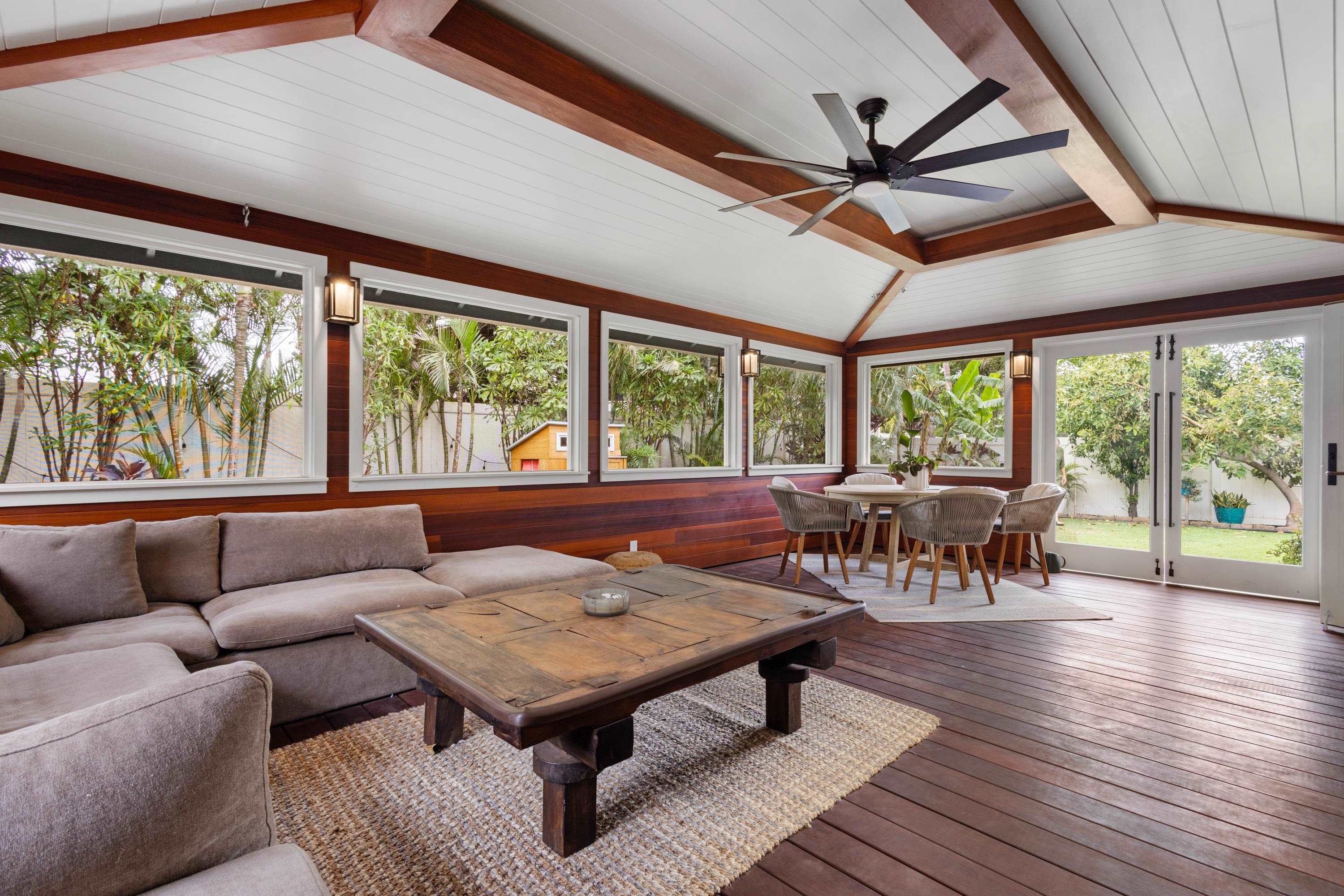 Kenolio Makai Real Estate Listings Main Image