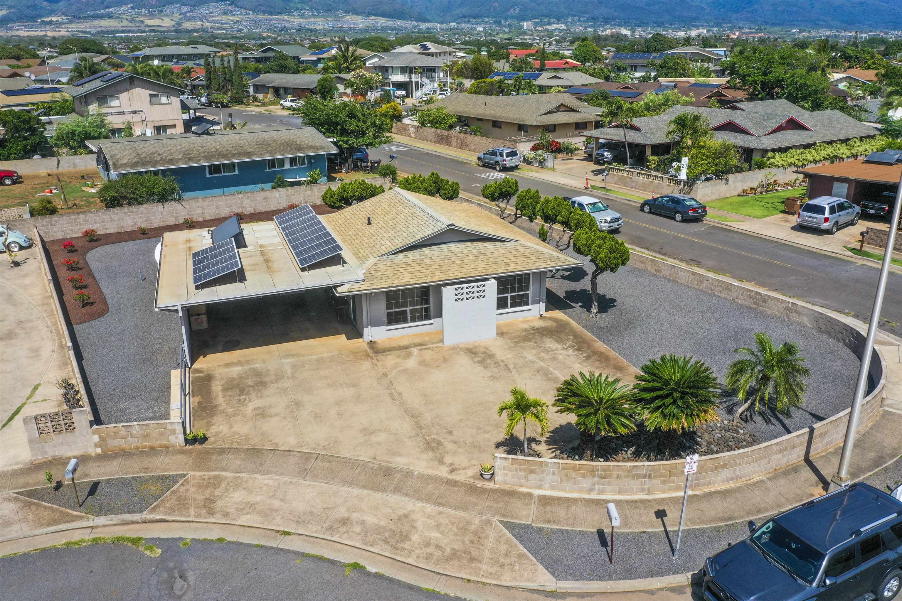 708 Hina Pl Property Photo 1