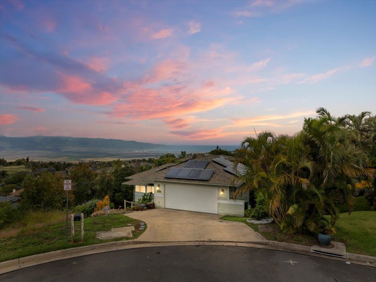 40 Kapalulu Pl Property Photo