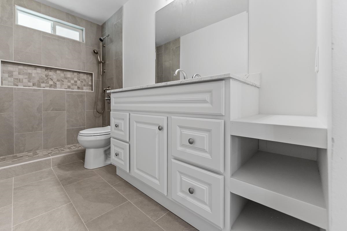495 Kaiolohia St Property Photo 32