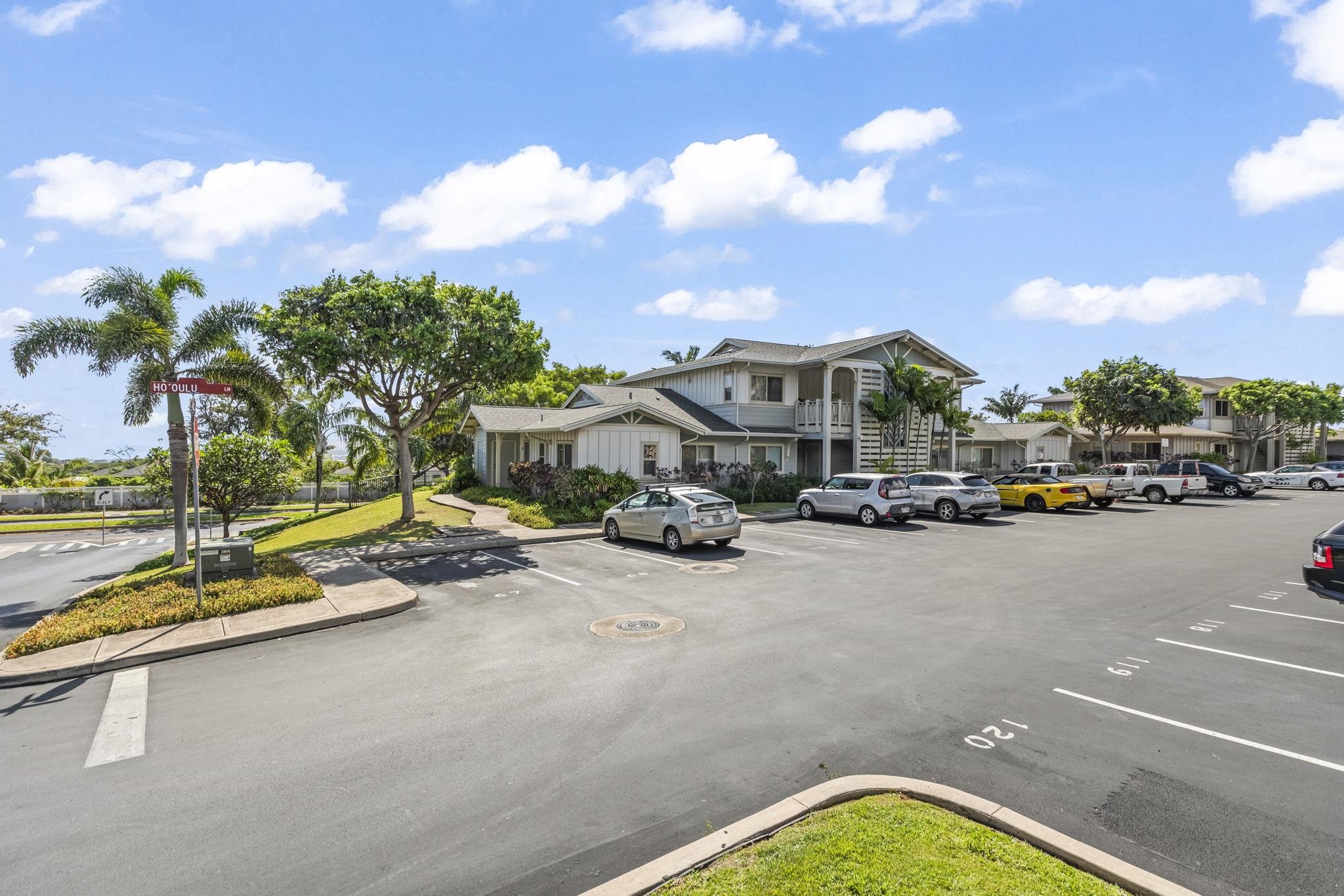 115 Hoowaiwai Loop Property Photo 36