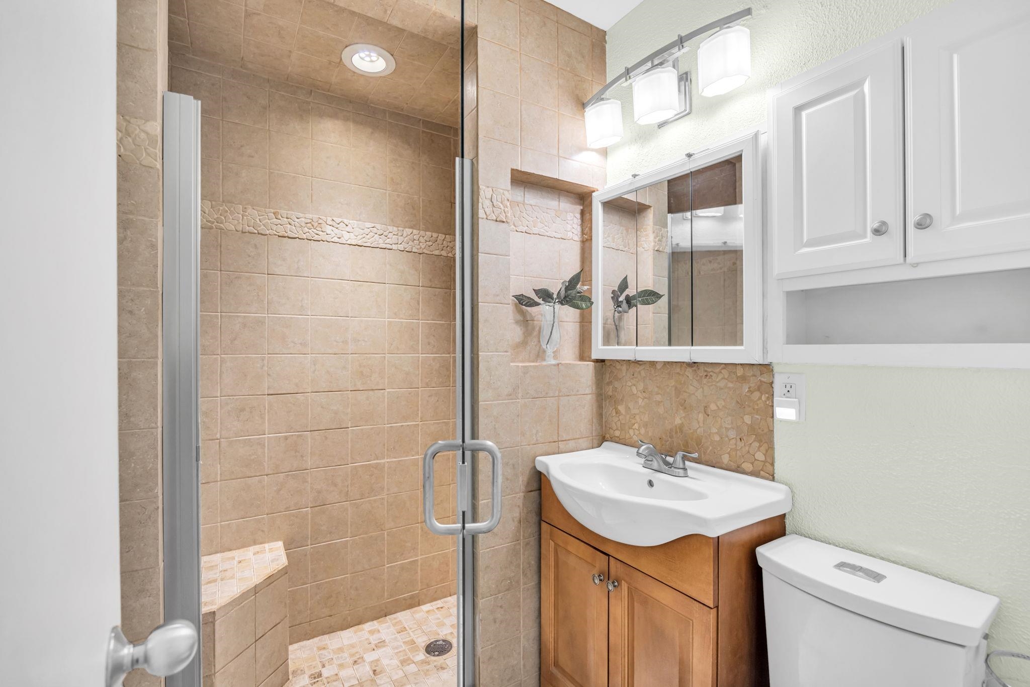 170 Kukulu Pl Property Photo 24
