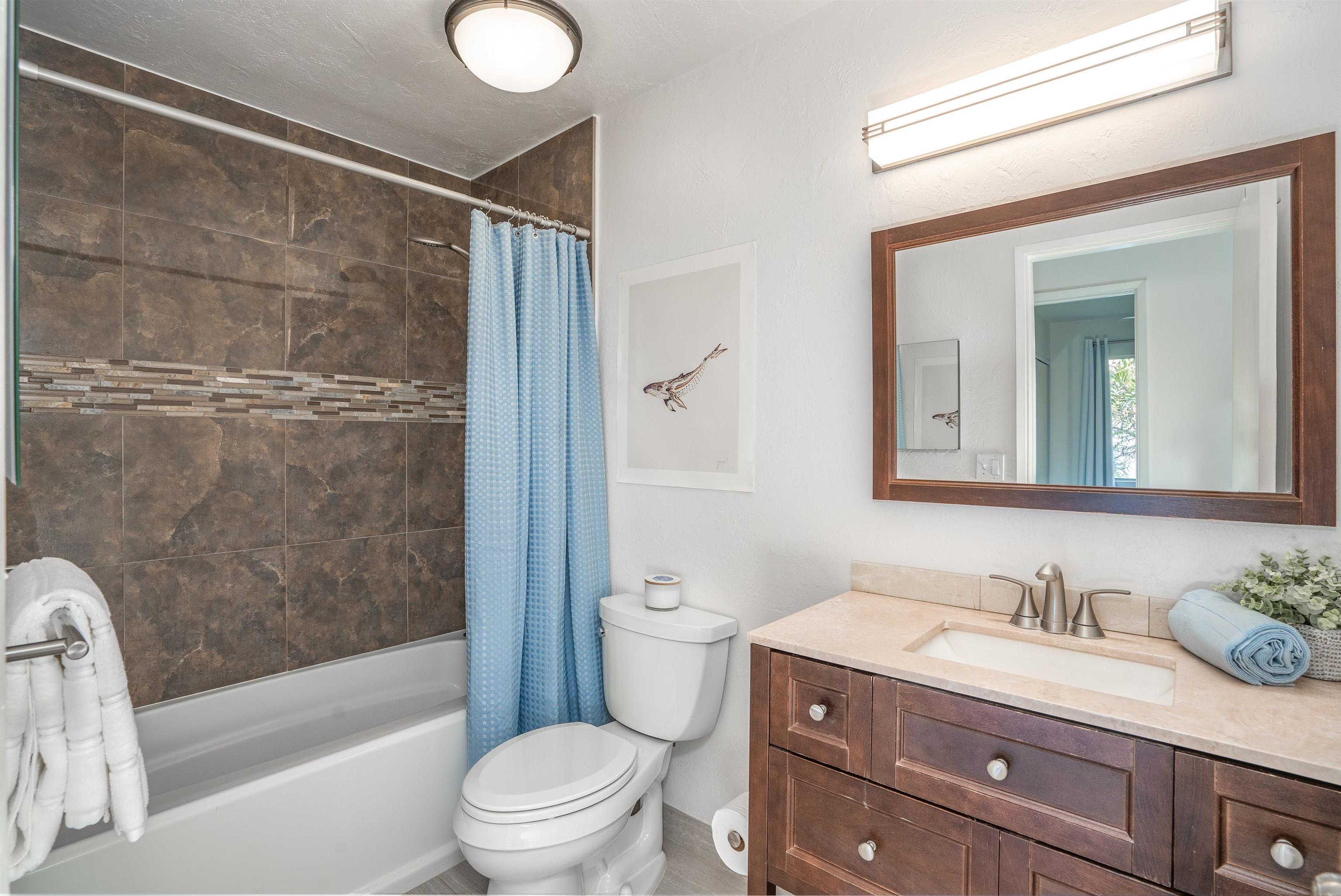 2140 Awihi Pl Property Photo 9