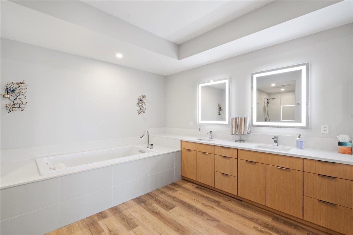 209 Holokahiki Ln Property Photo 30