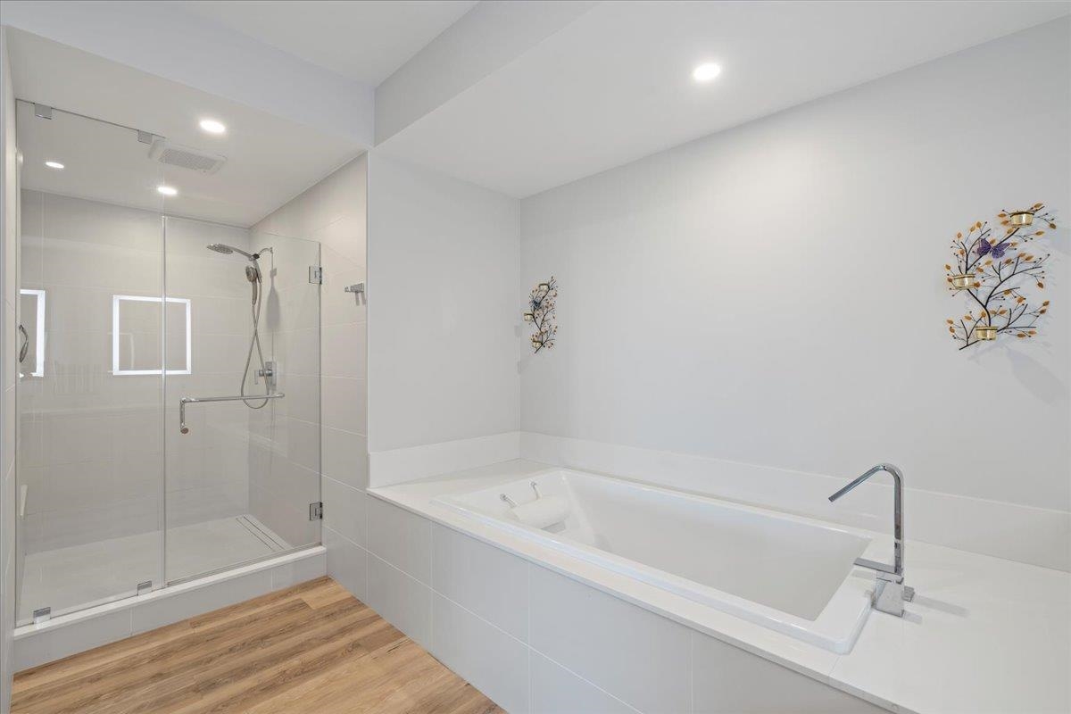 209 Holokahiki Ln Property Photo 31