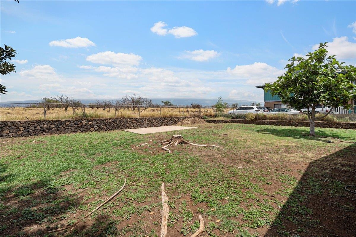 203 Hoalike St Property Photo 6