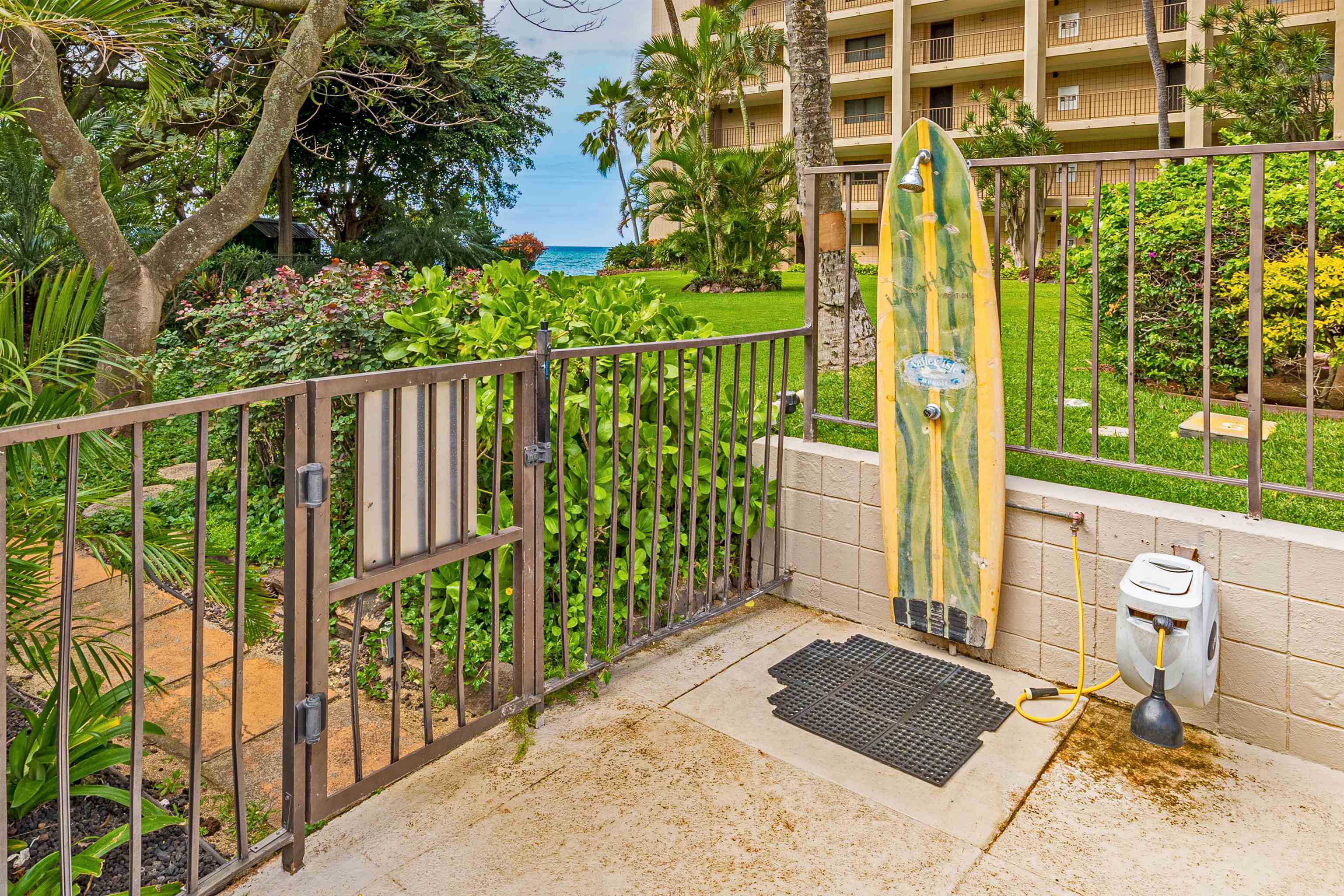 4327 Lower Honoapiilani Rd Property Photo 26