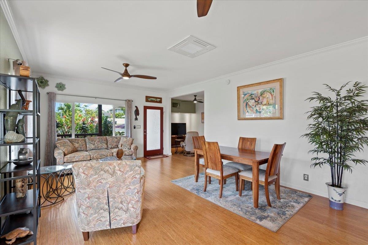 30 Hoe Pl Property Photo 6