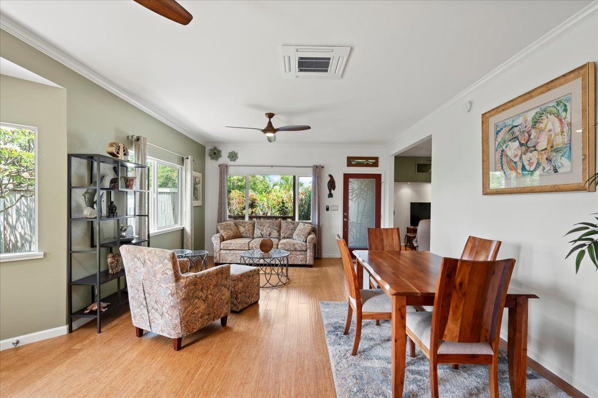30 Hoe Pl Property Photo 8