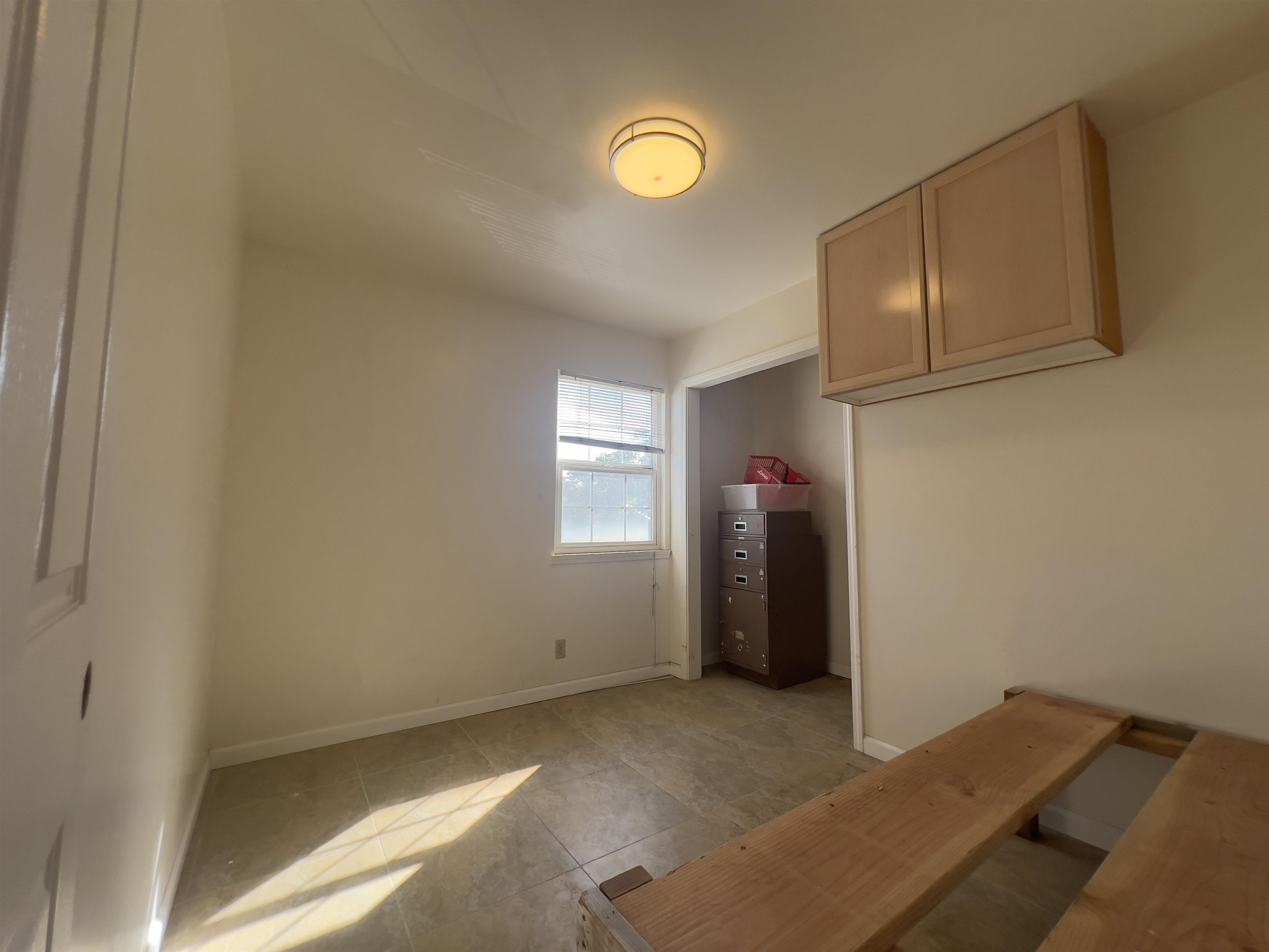 318 N Market St Property Photo 25