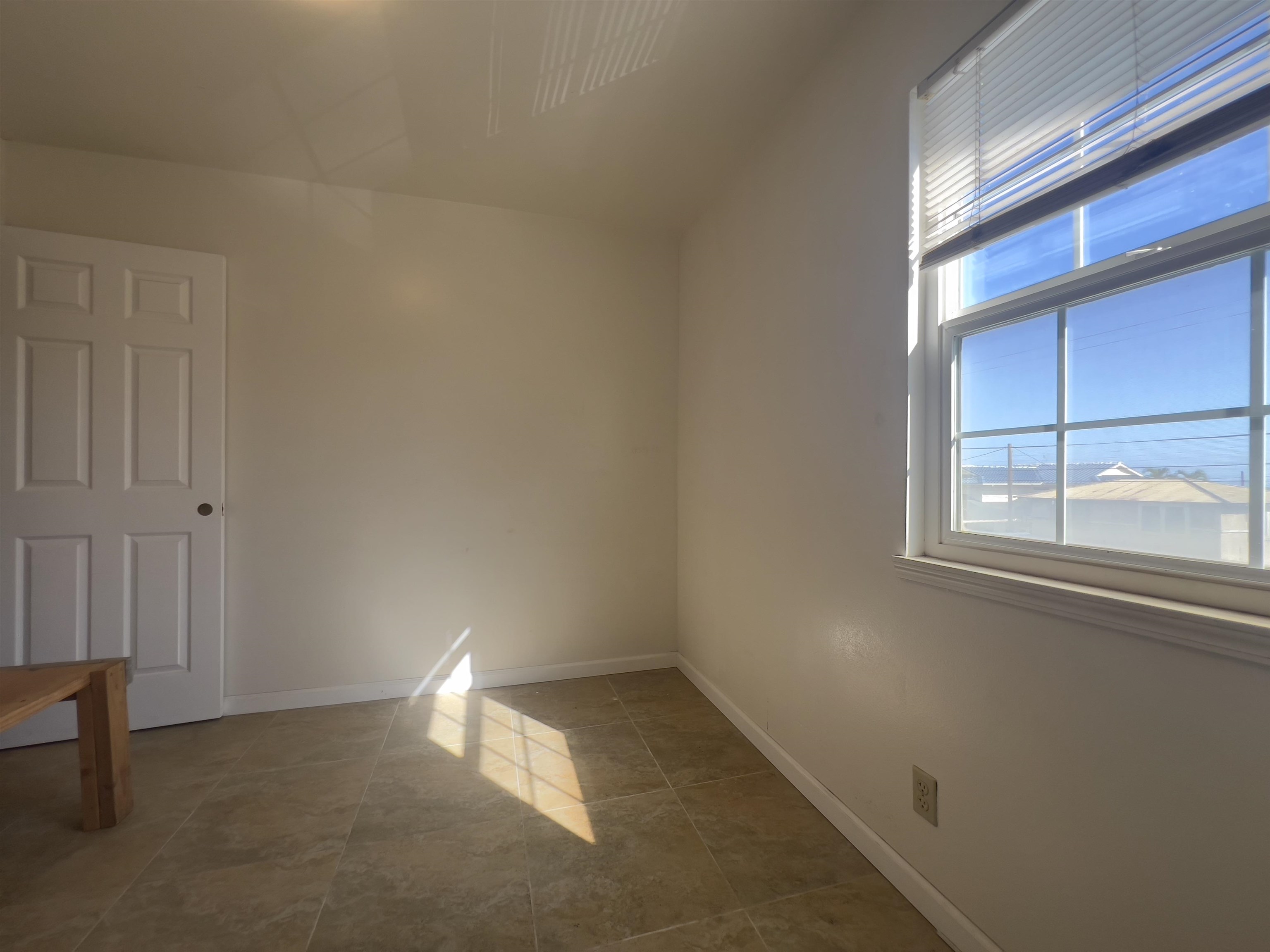 318 N Market St Property Photo 27