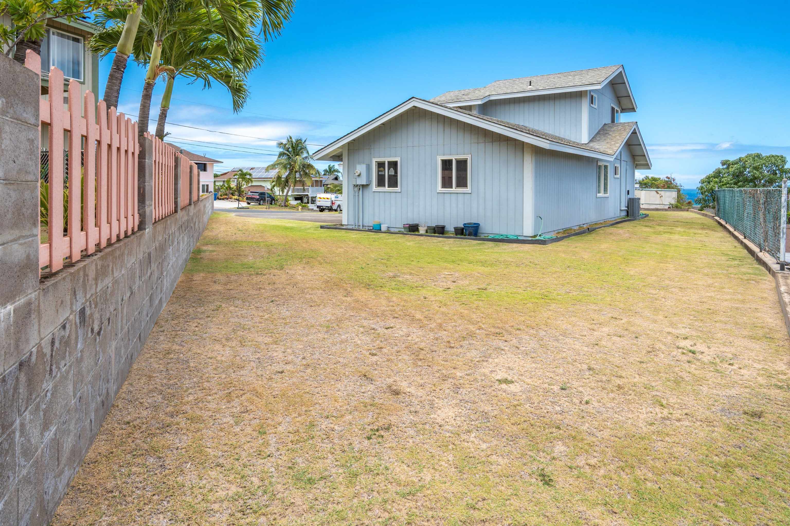 1125 Hoomau Pl Property Photo 39
