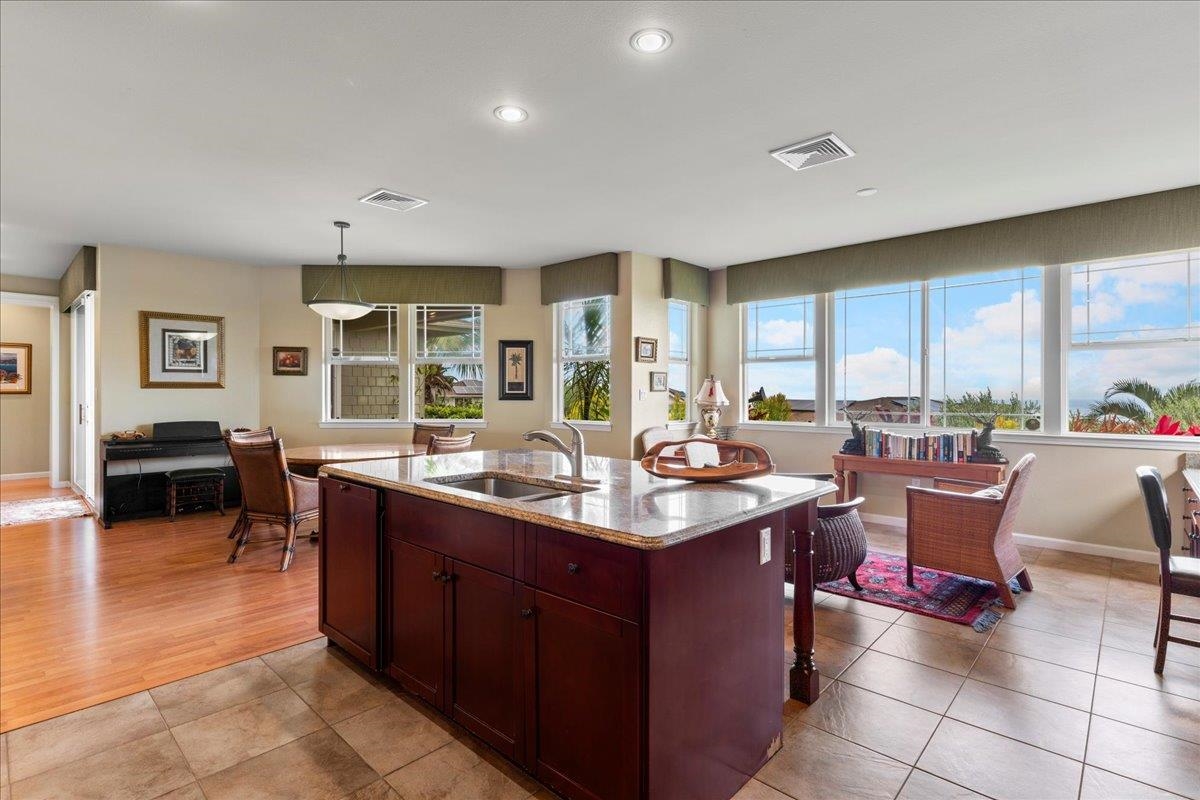 107 Kinohi Loa St Property Photo 5