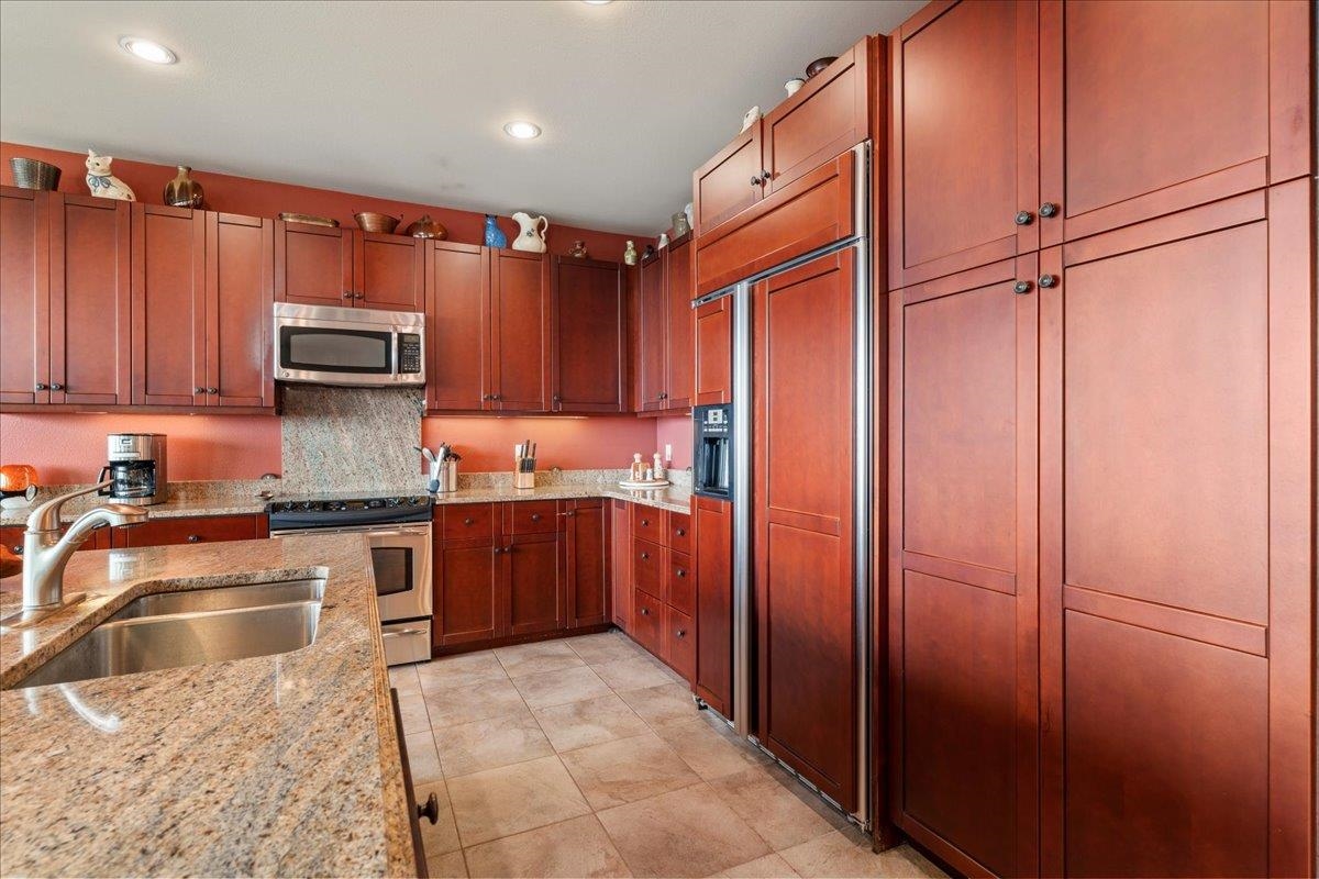 107 Kinohi Loa St Property Photo 9